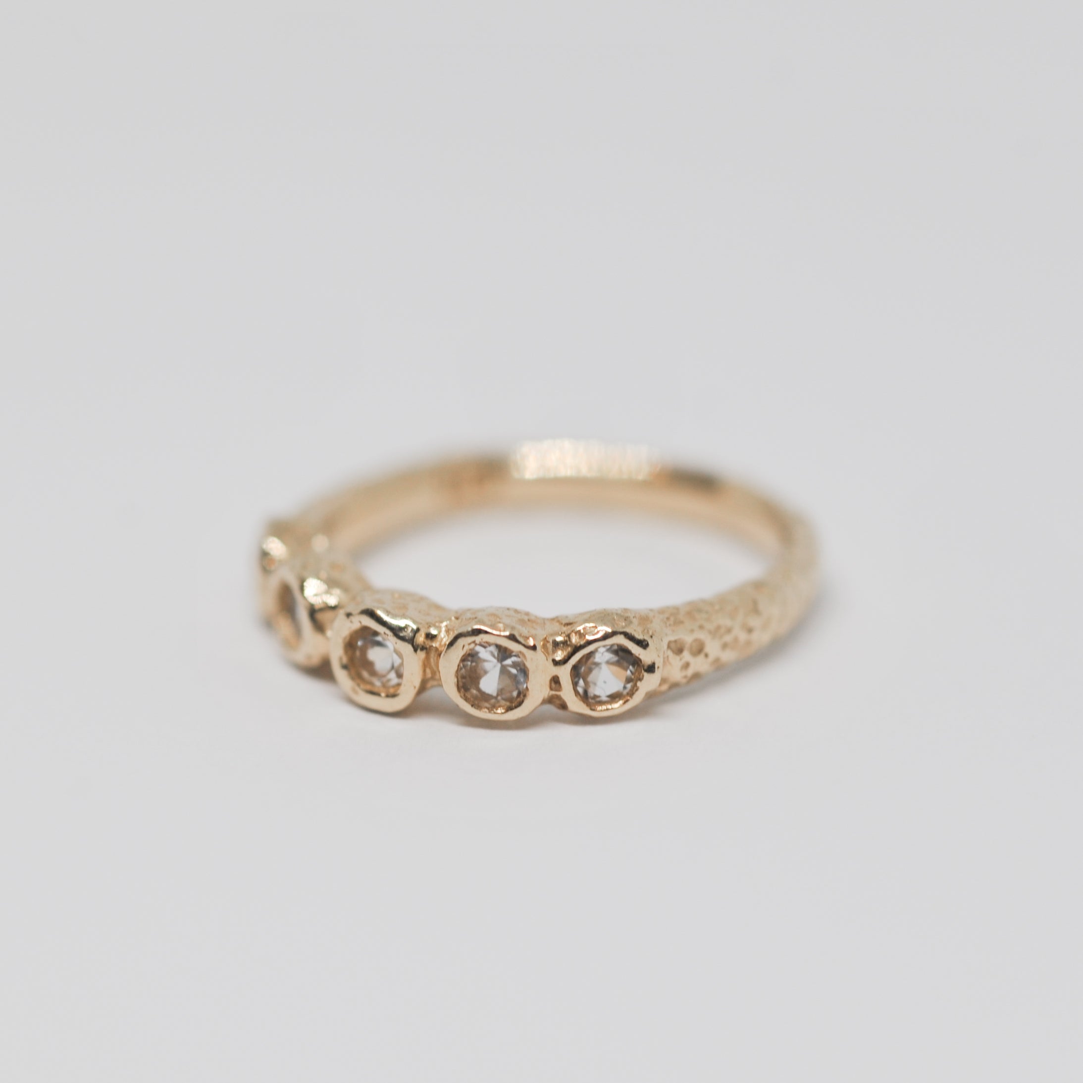 Cinq Ring | M