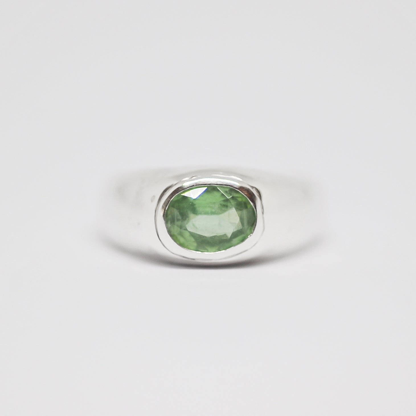 Luna Ring | O