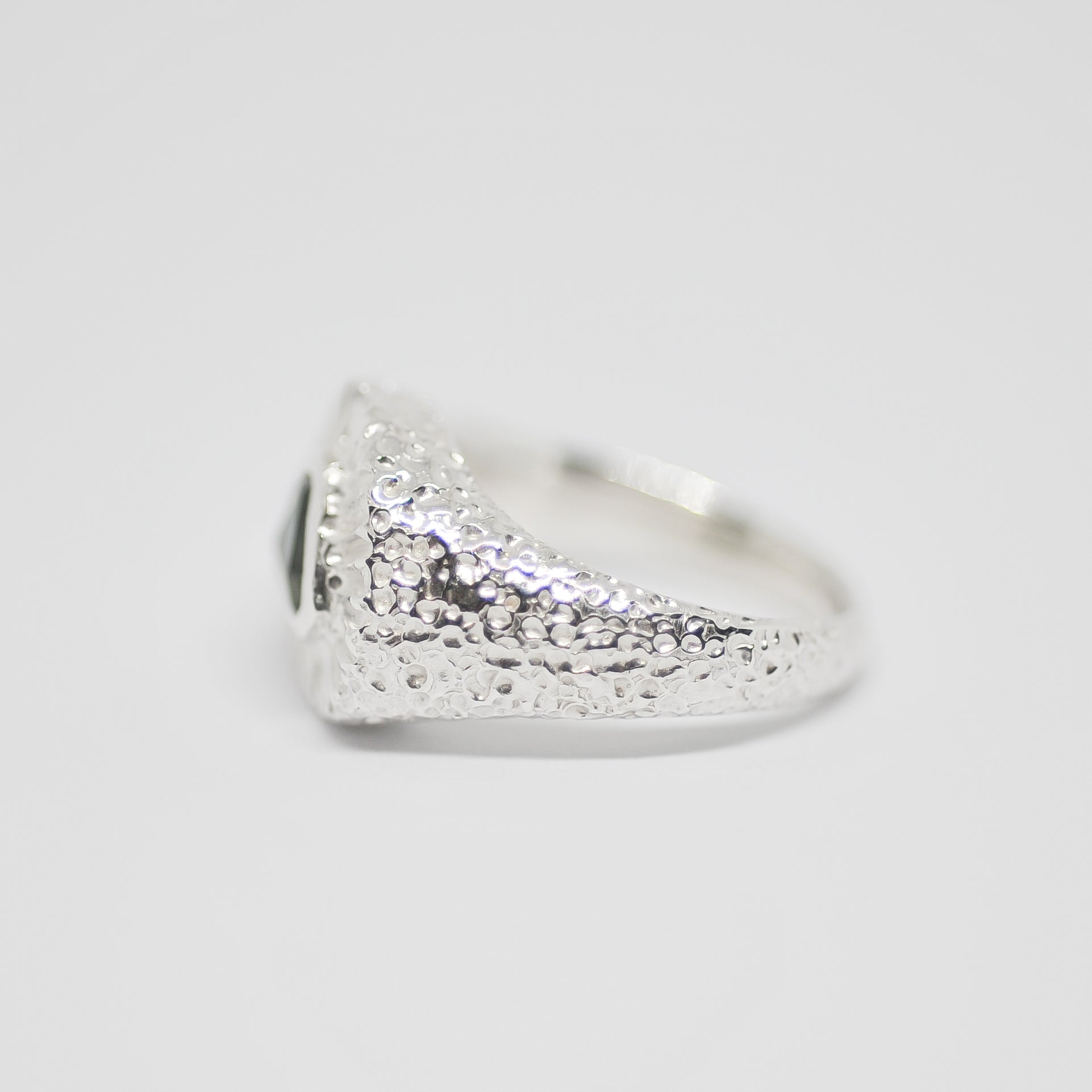 Ray Ring | M