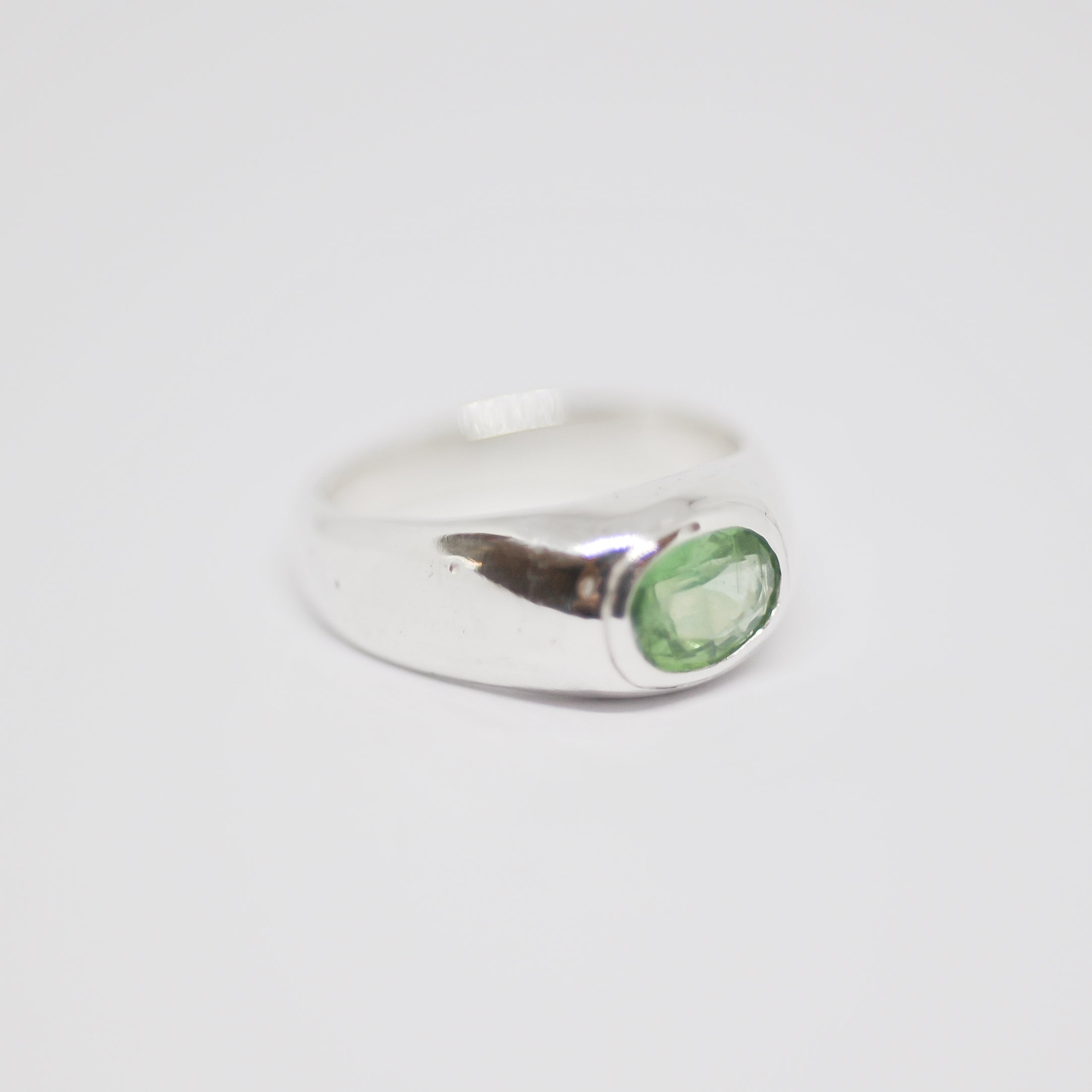 Luna Ring | O