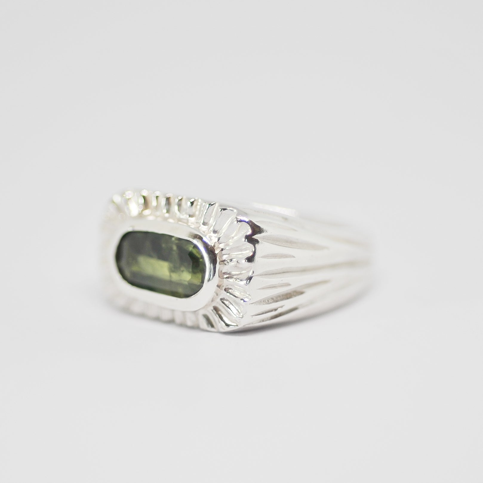 Ray Ring | L
