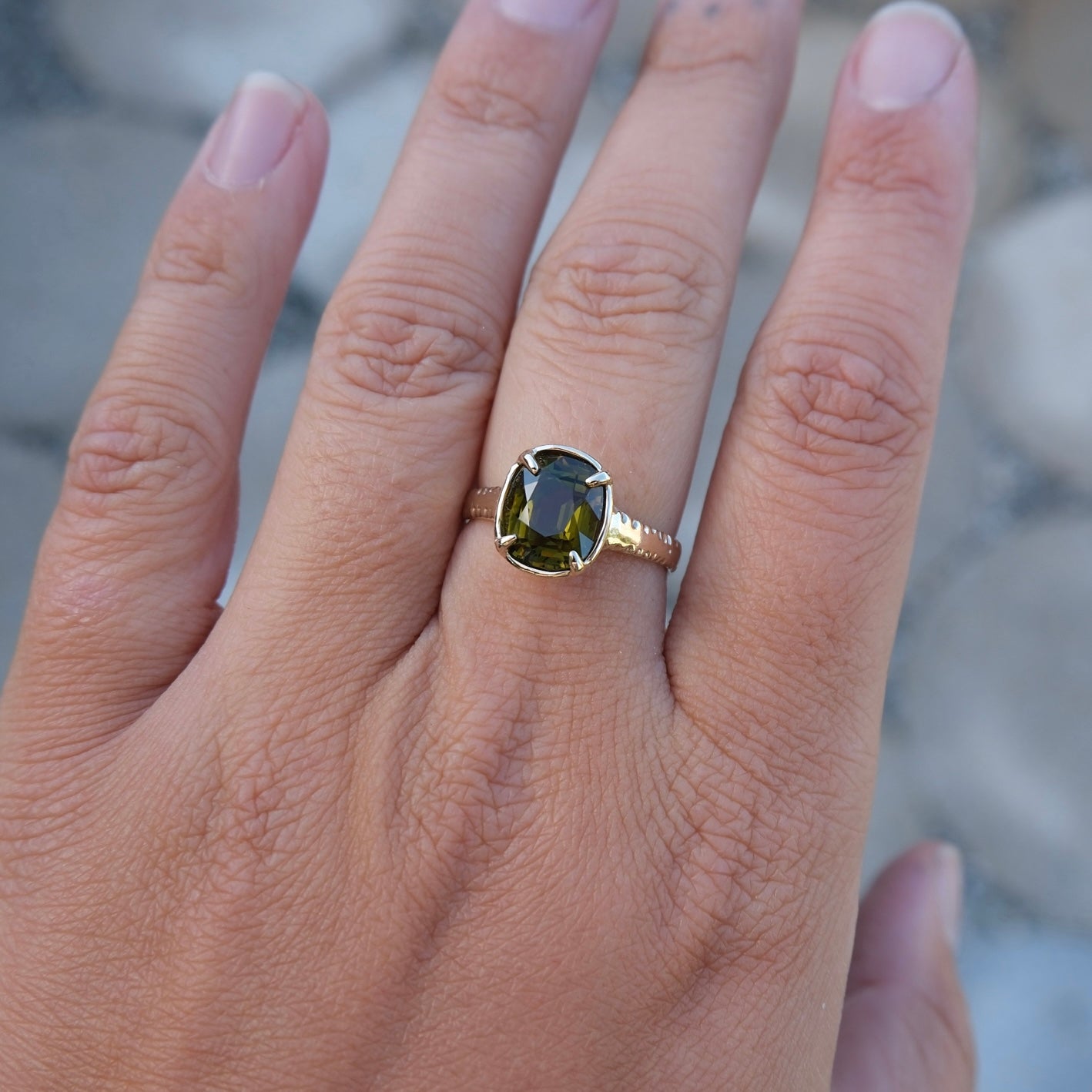 Leon Ring | Q