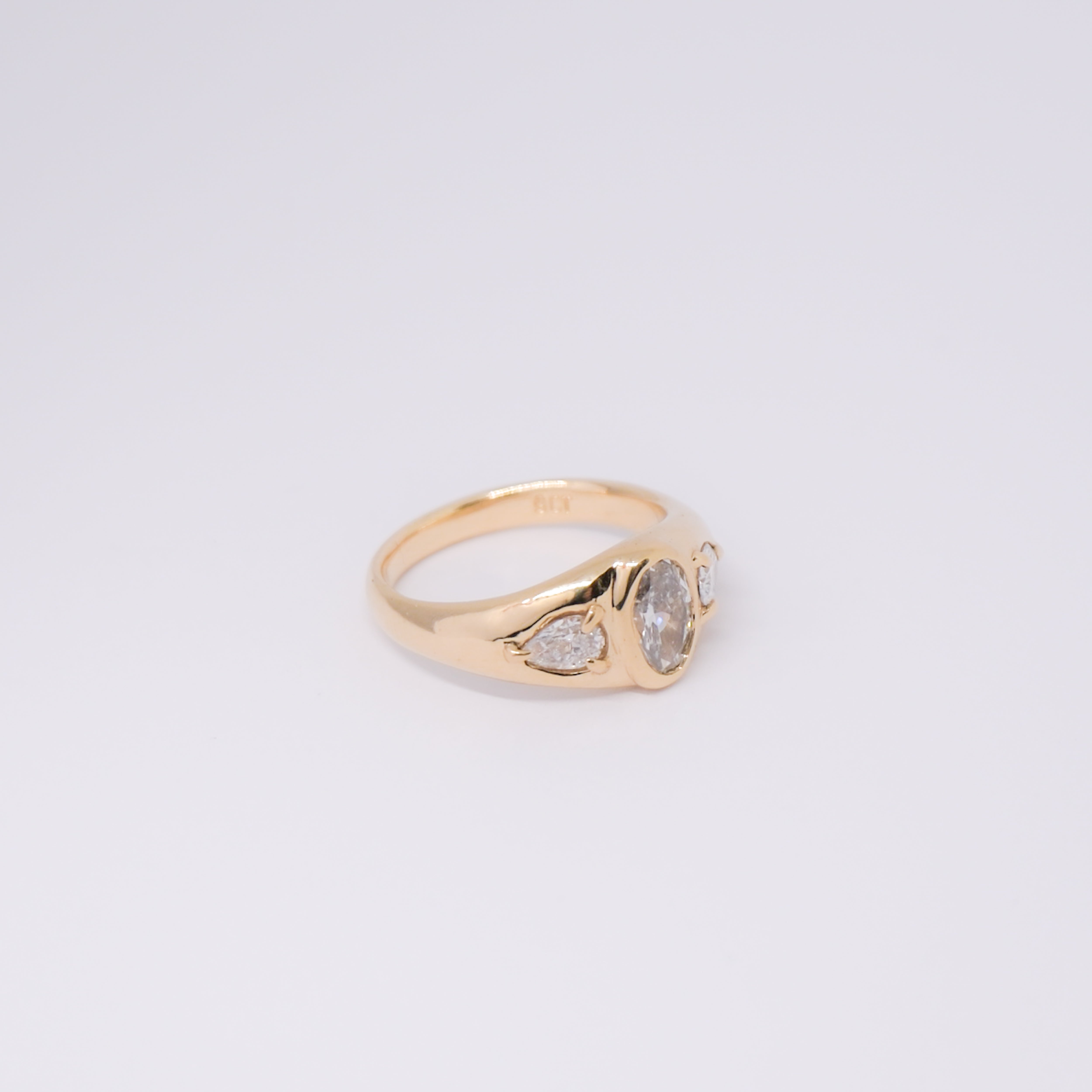 Tres Ring