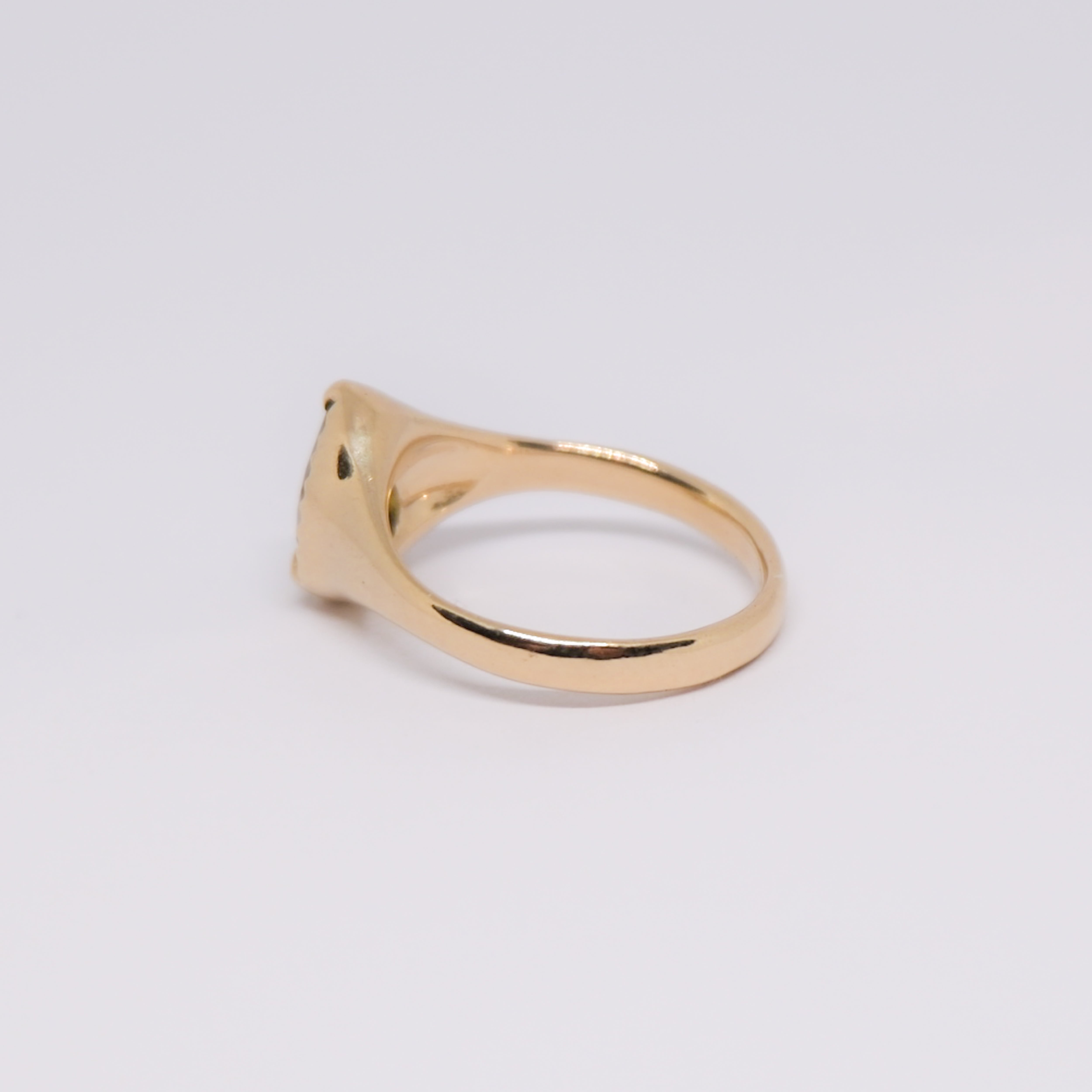 Huile Ring | N