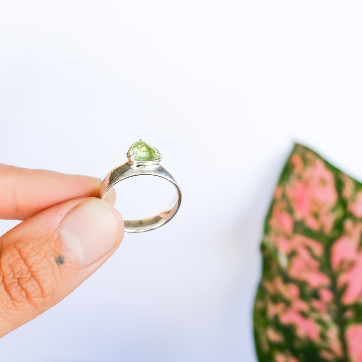 Peridot Ring | R