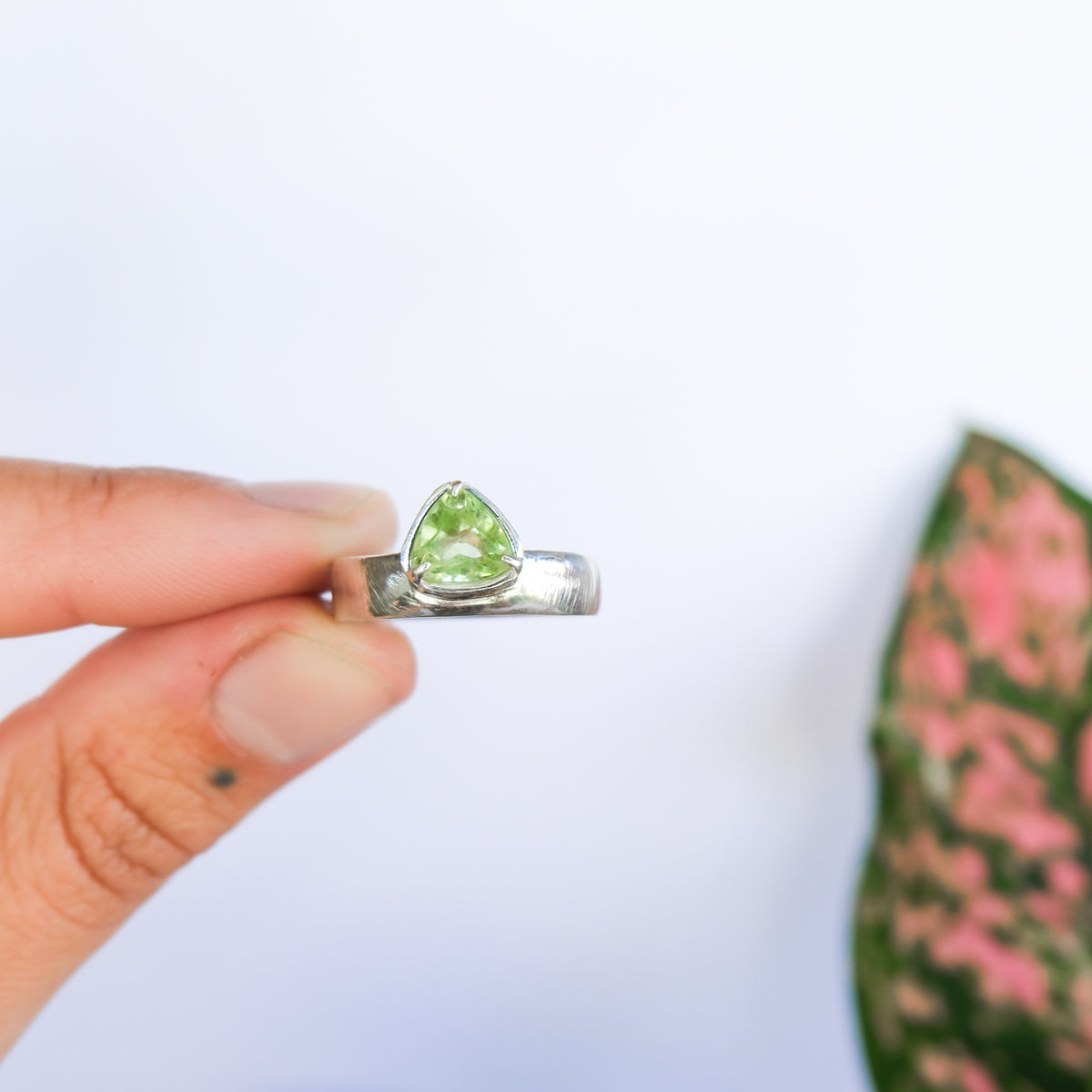 Peridot Ring | R