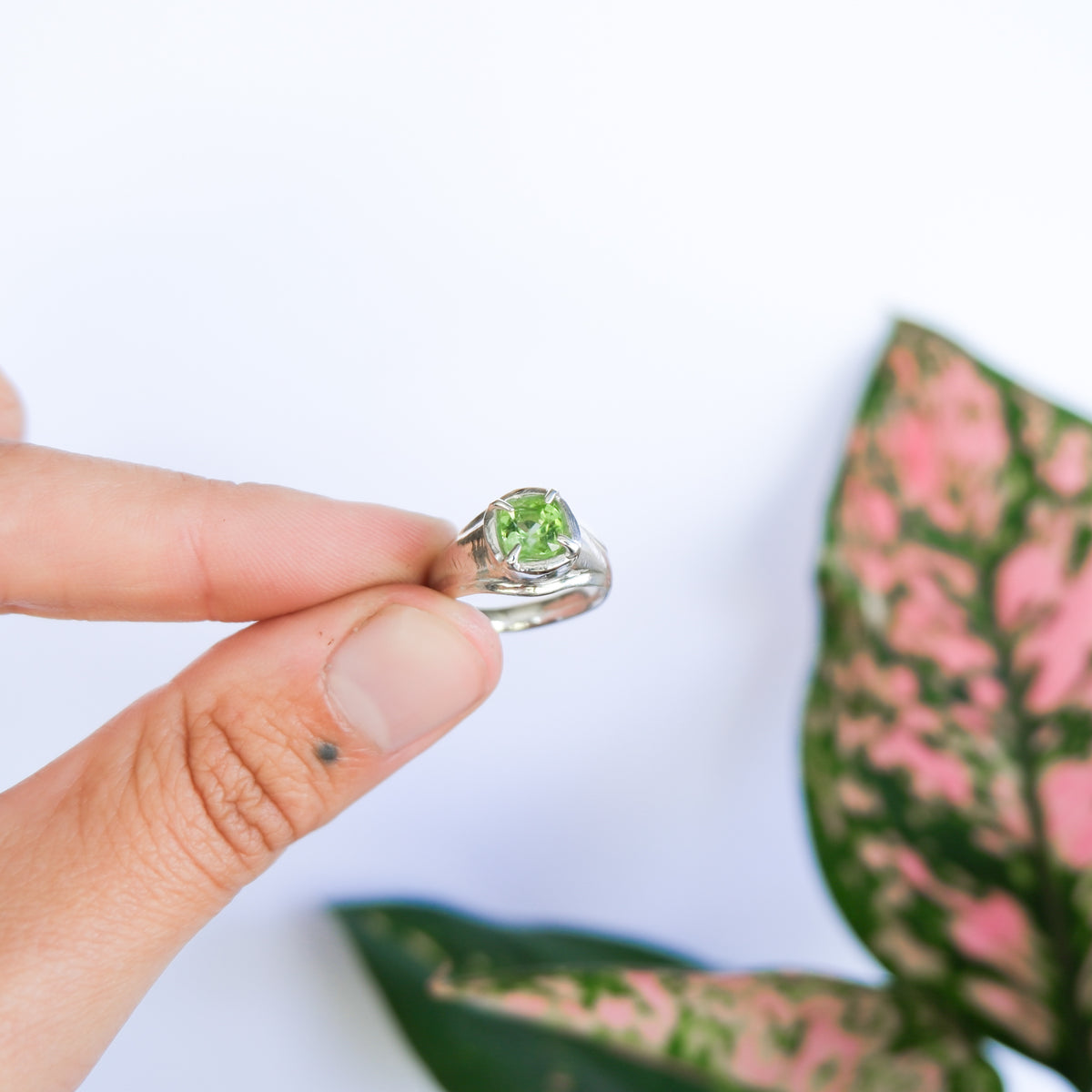 Peridot Ring | J