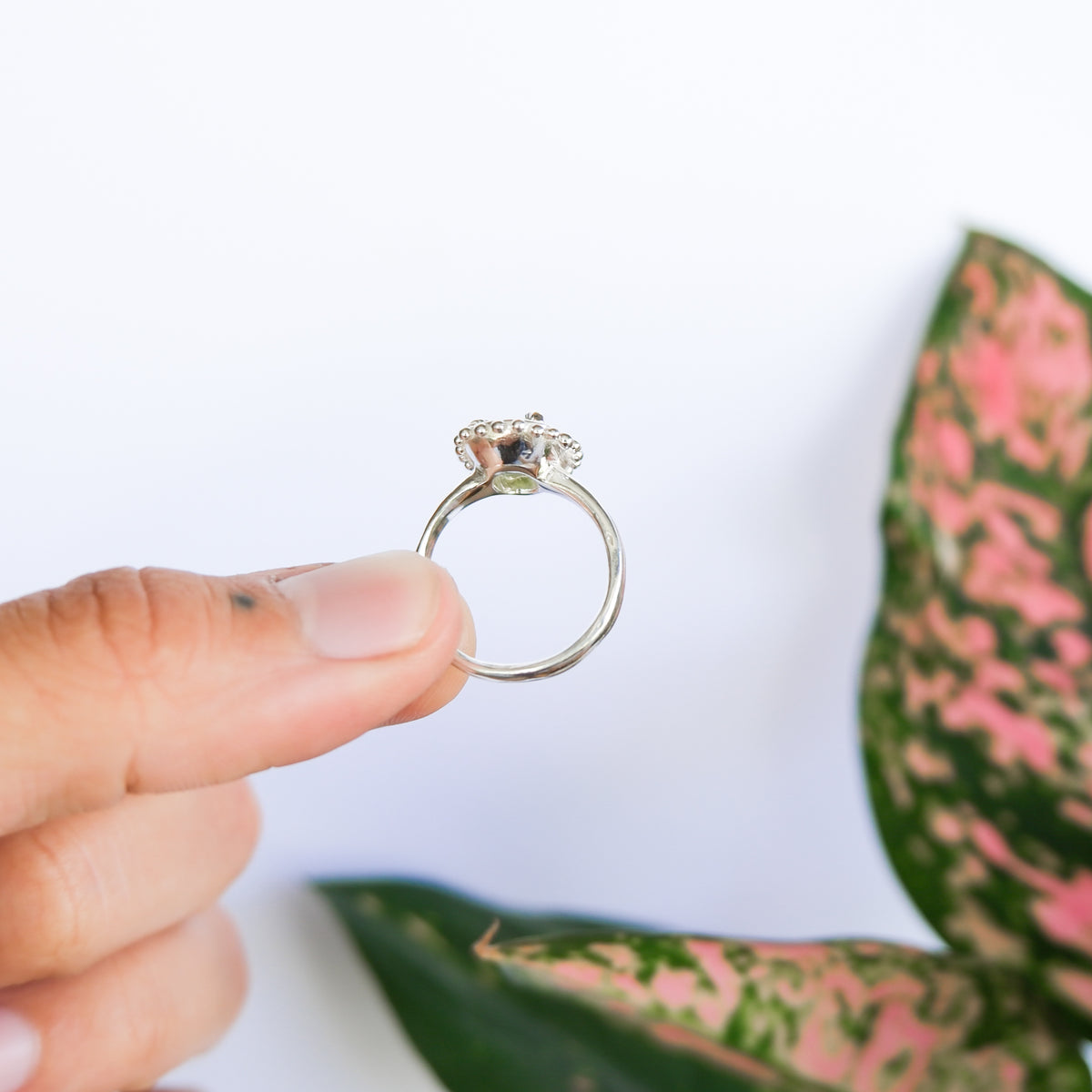 Peridot Ring | M