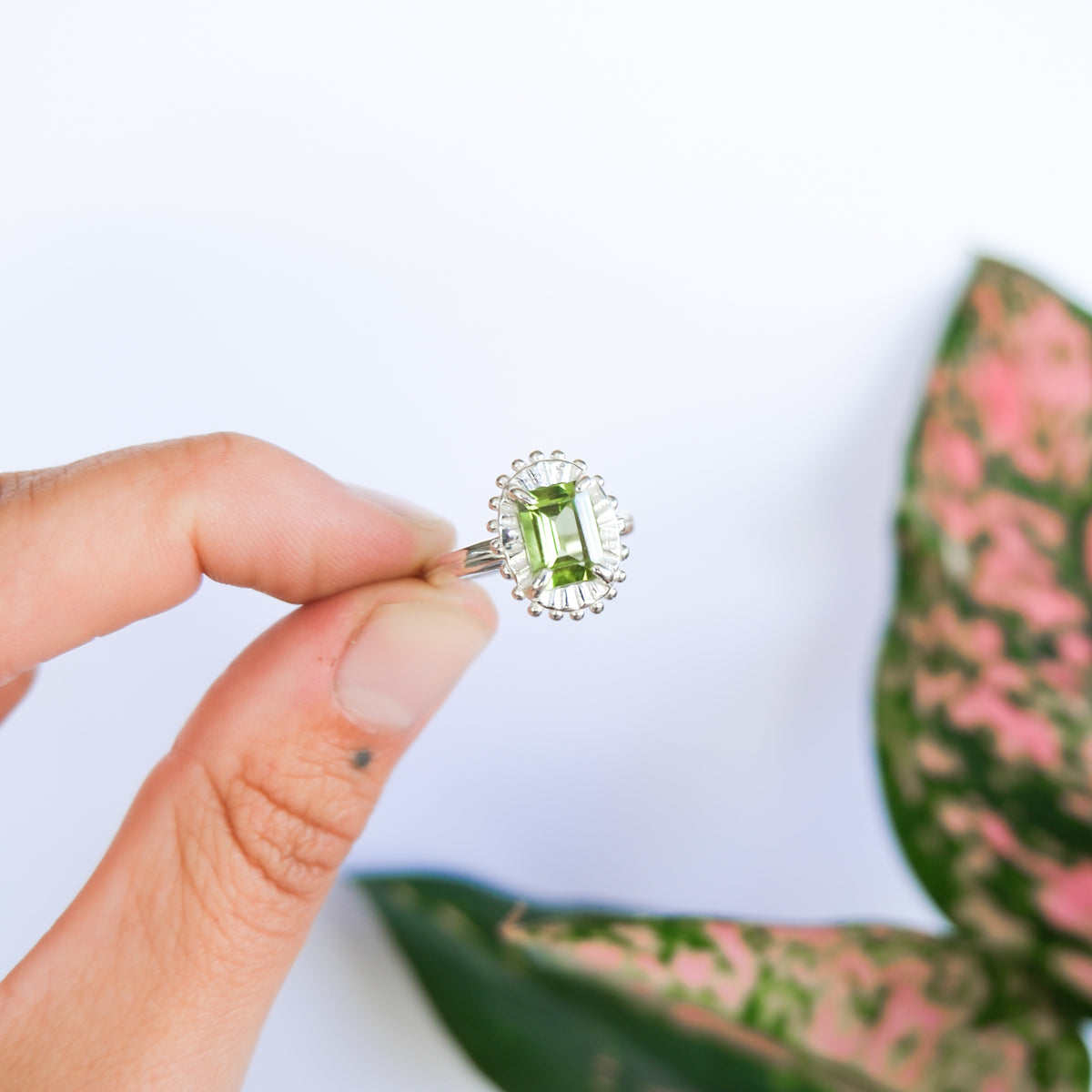 Peridot Ring | M