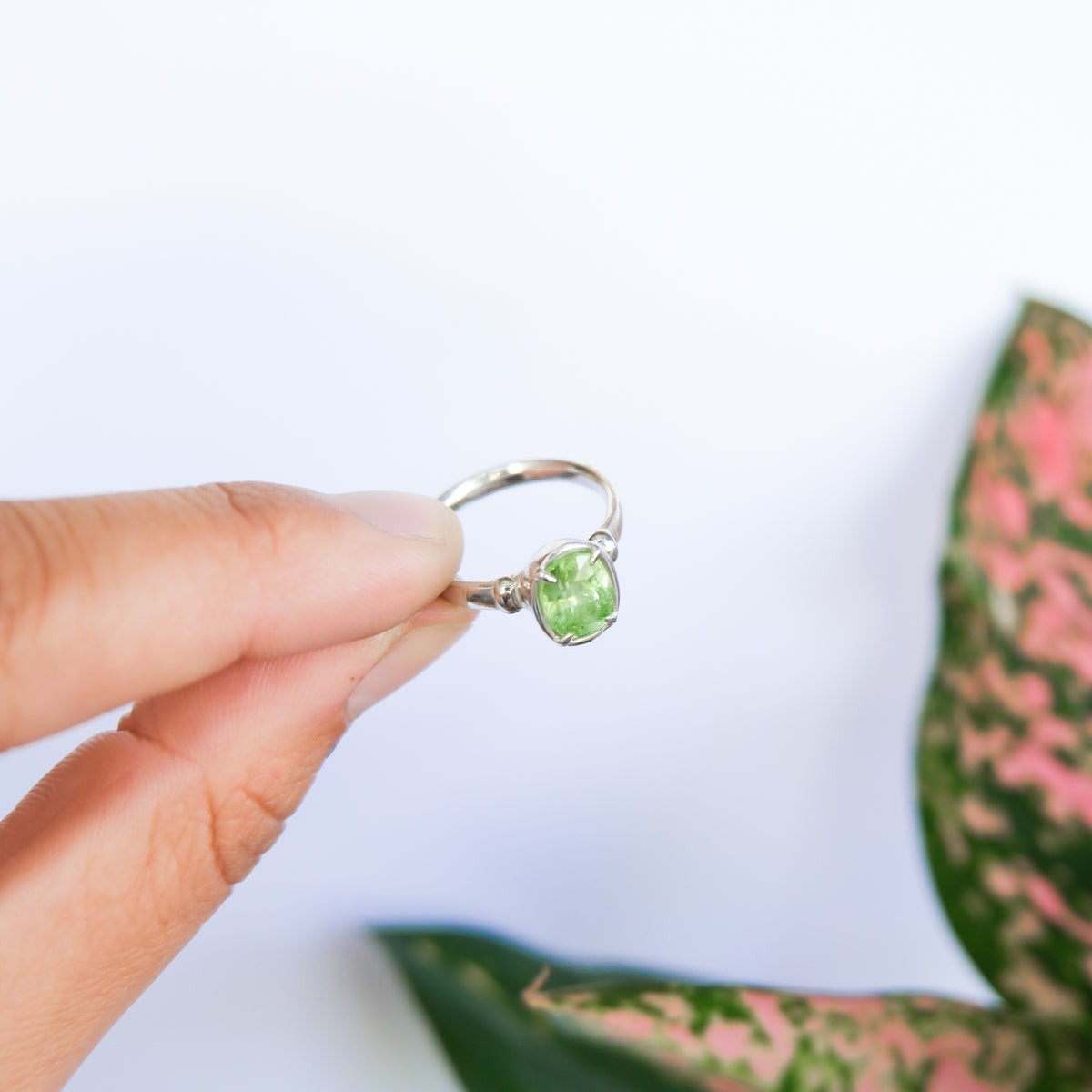 Peridot Ring | O