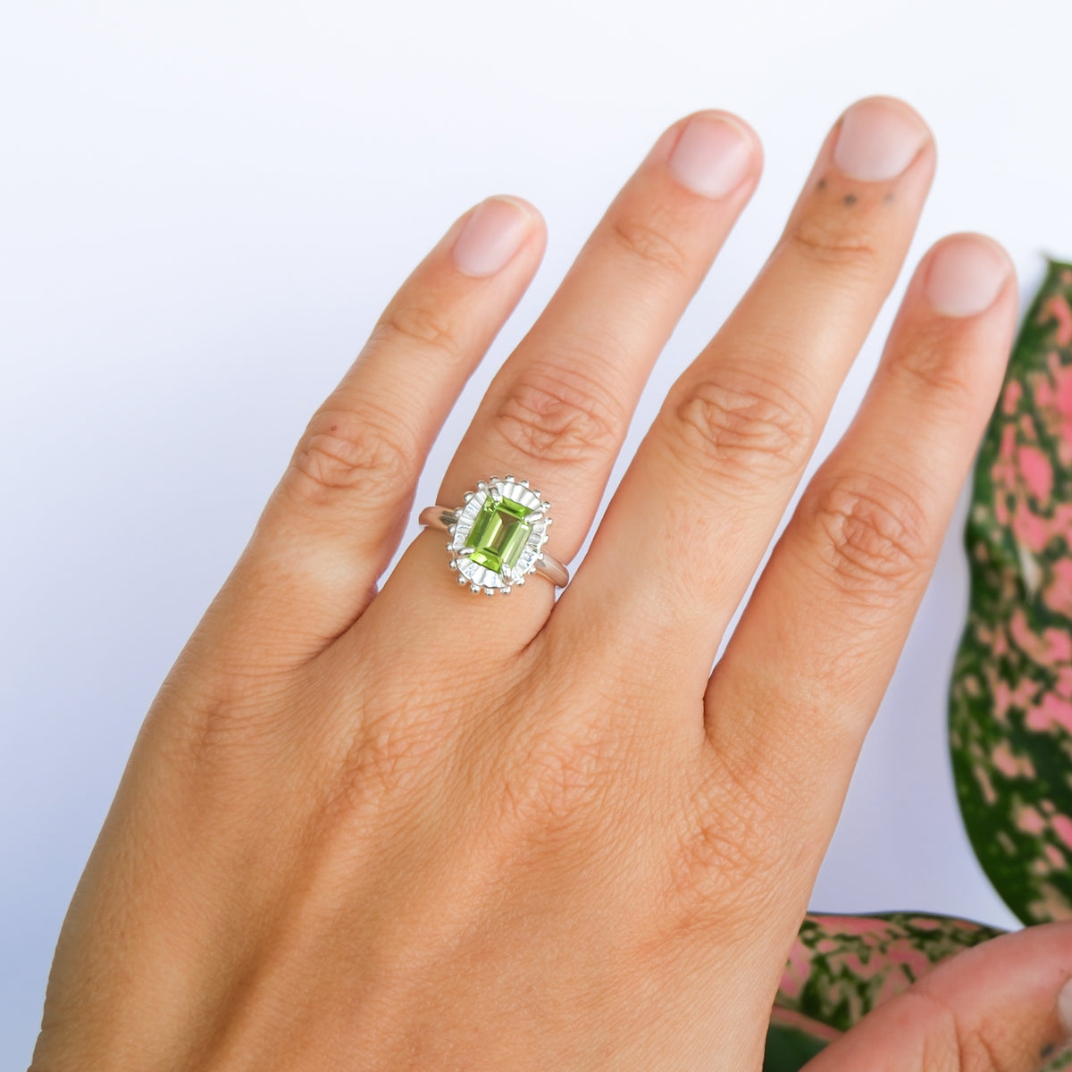 Peridot Ring | M