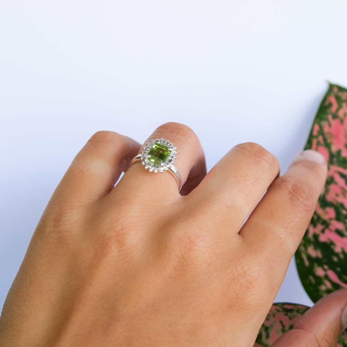 Peridot Ring | M