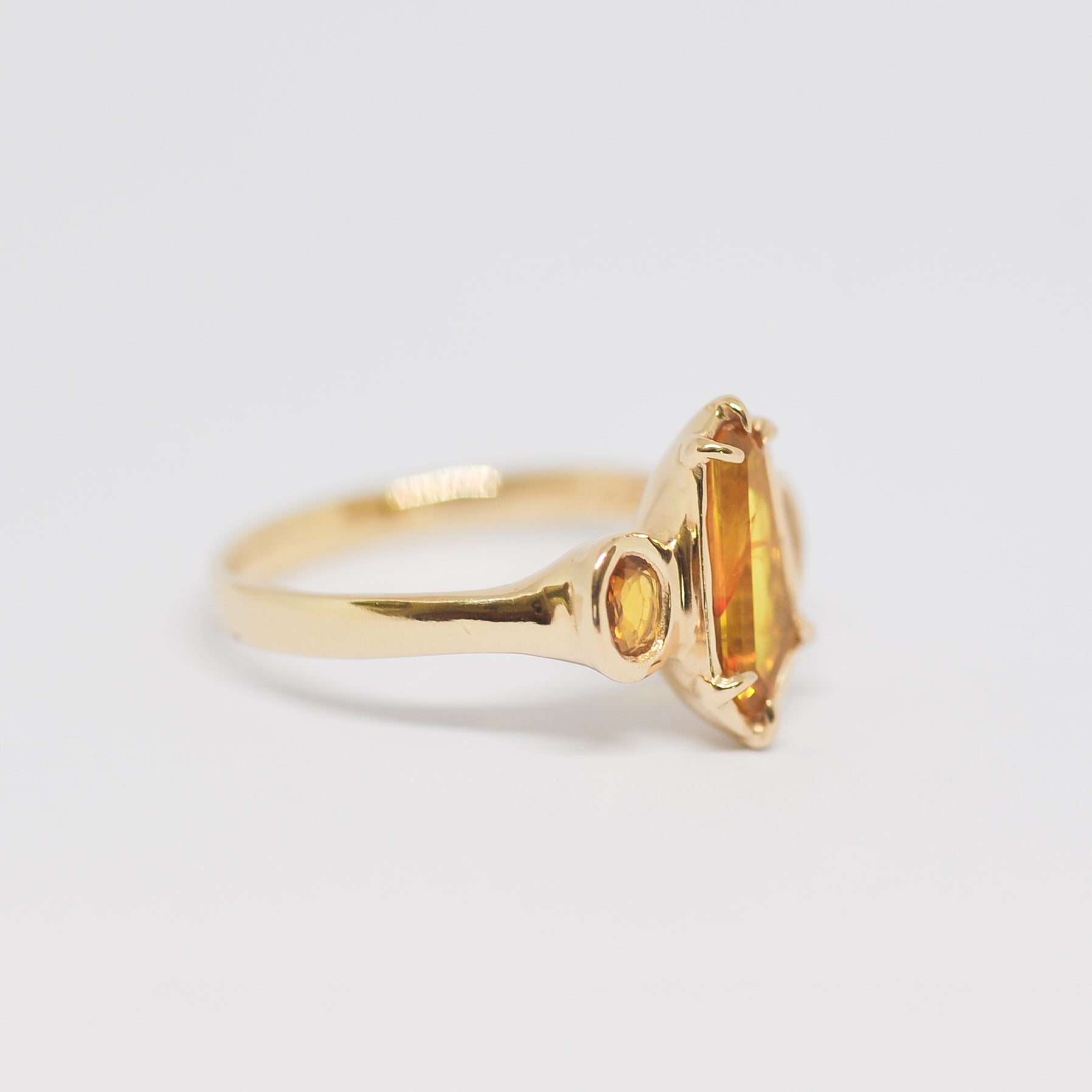 Harlow Ring | Q