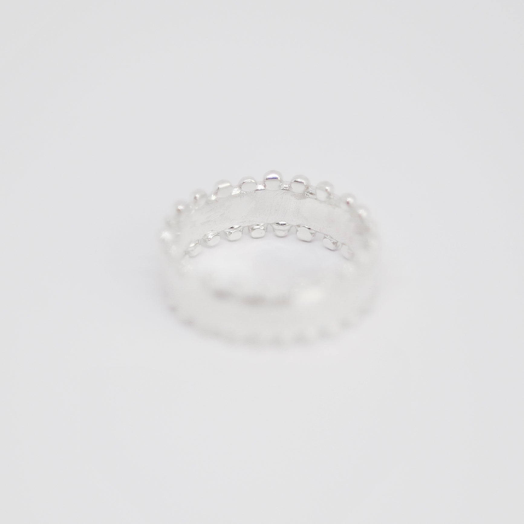 Leo Ring