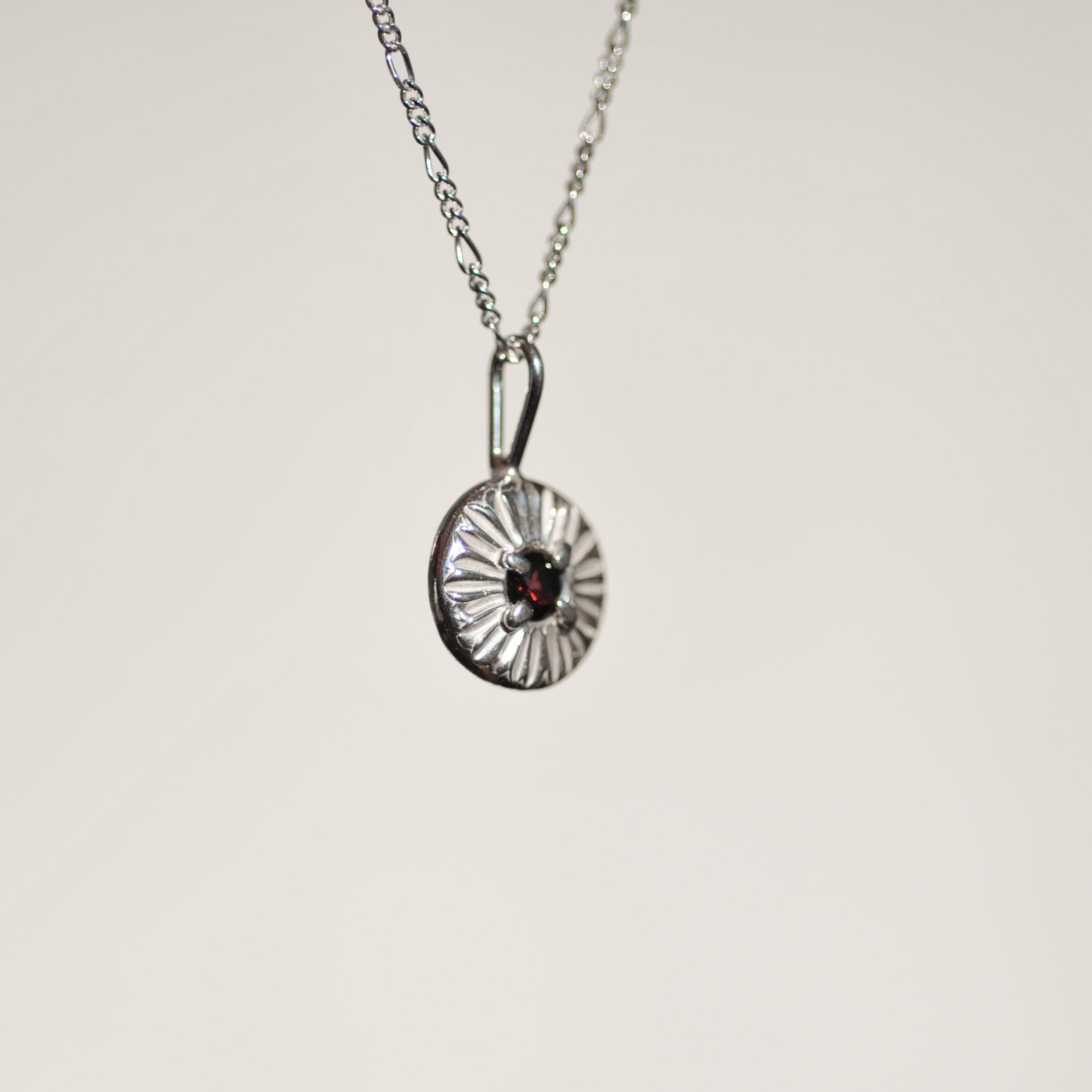 Ray Necklace