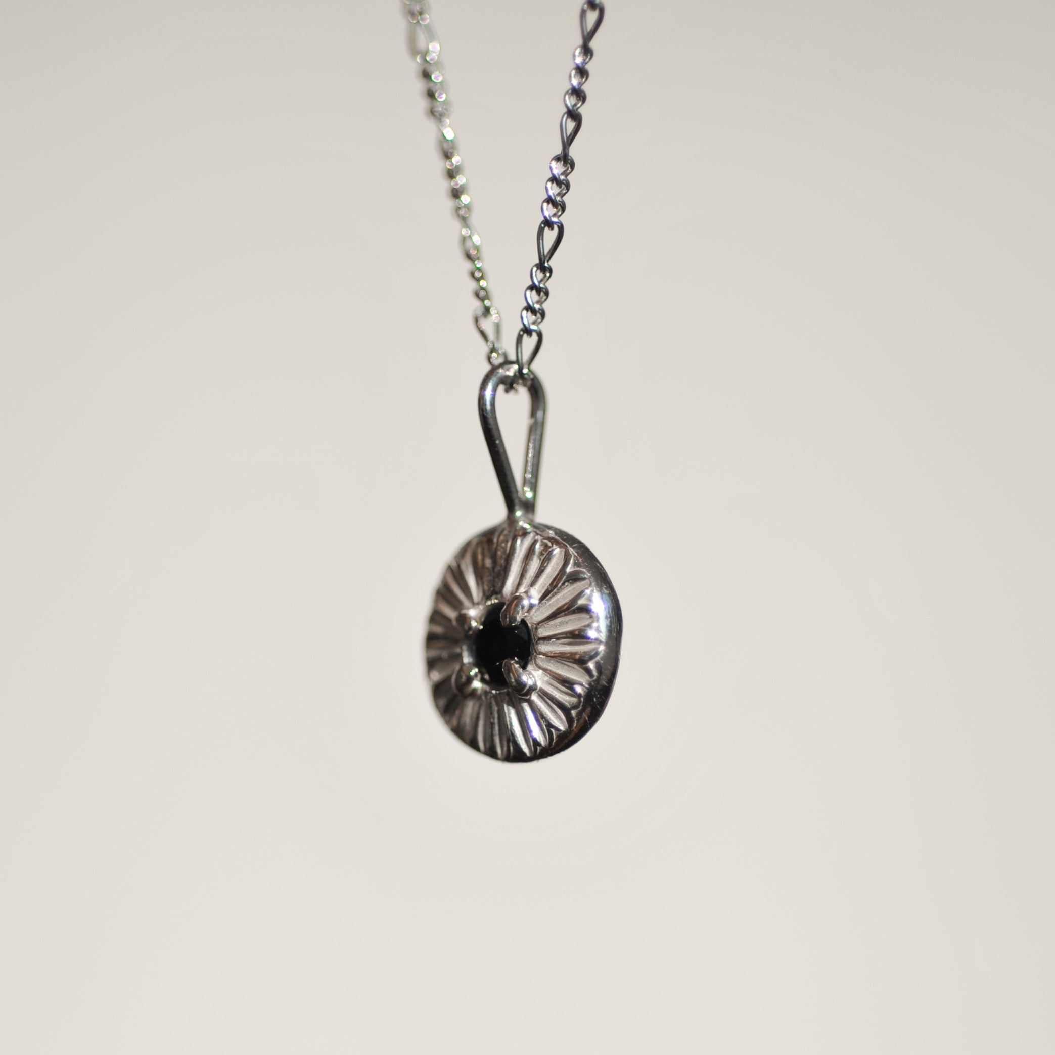 Ray Necklace