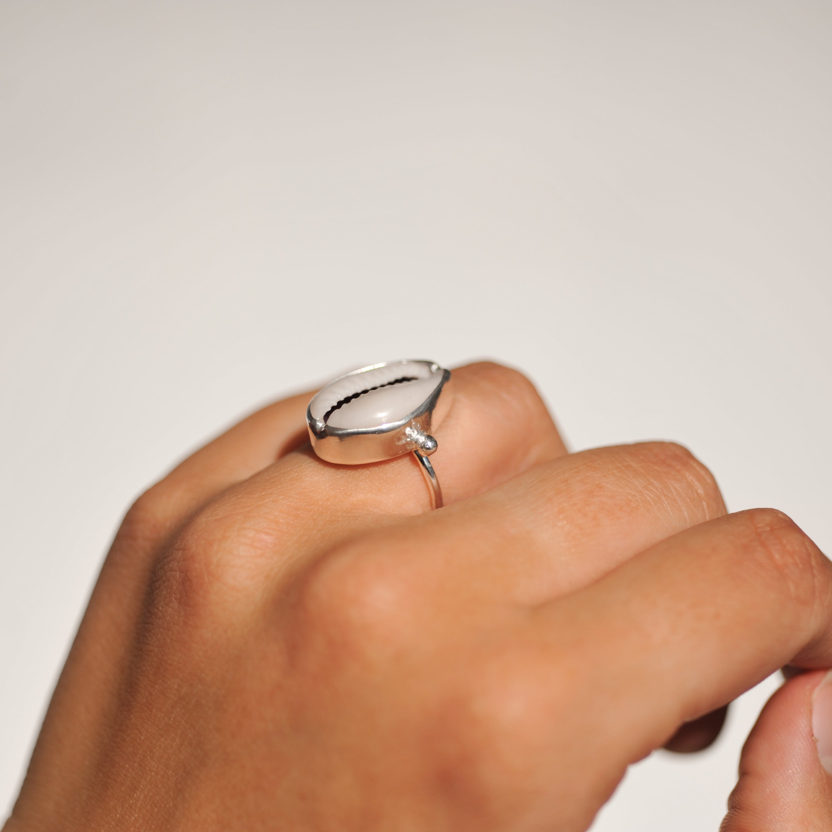 Cowrie Ring | N