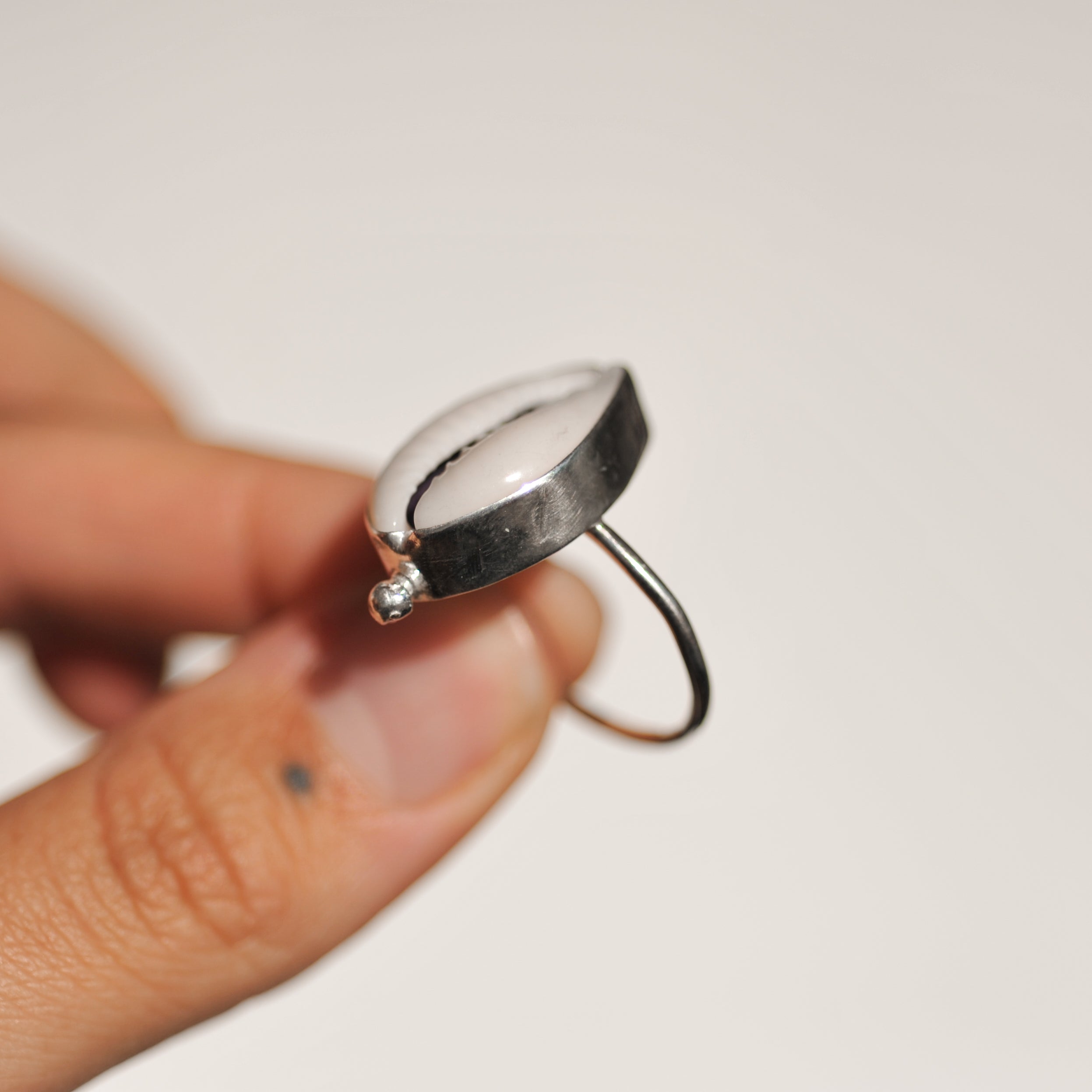 Cowrie Ring | R