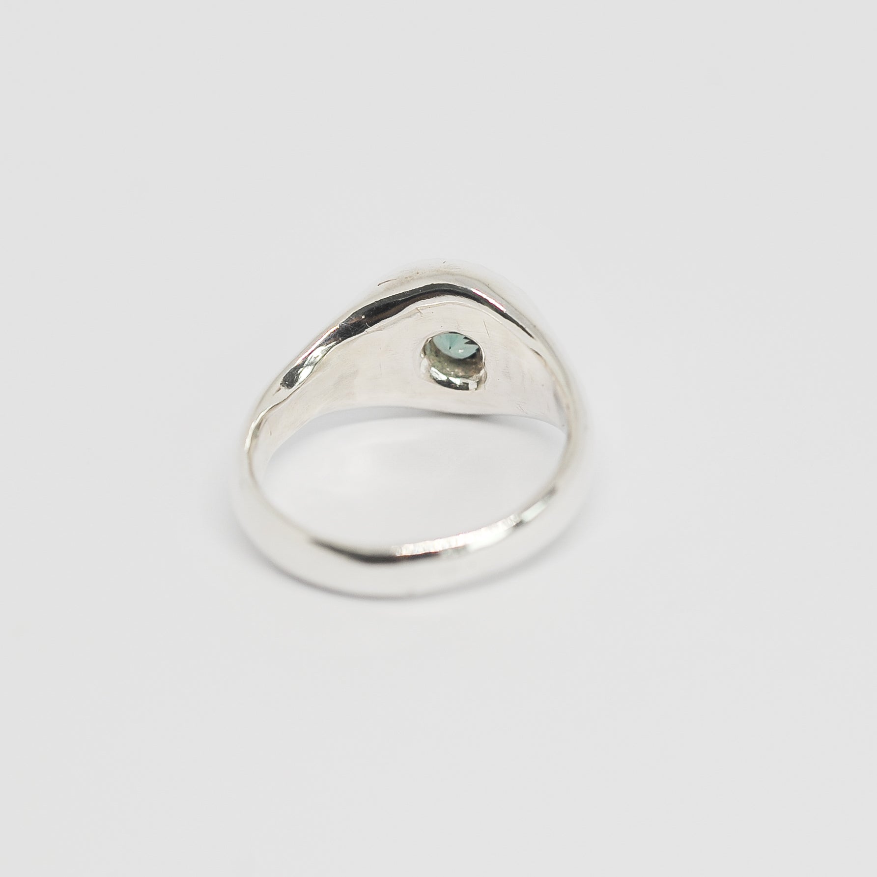 Maeve Ring | R