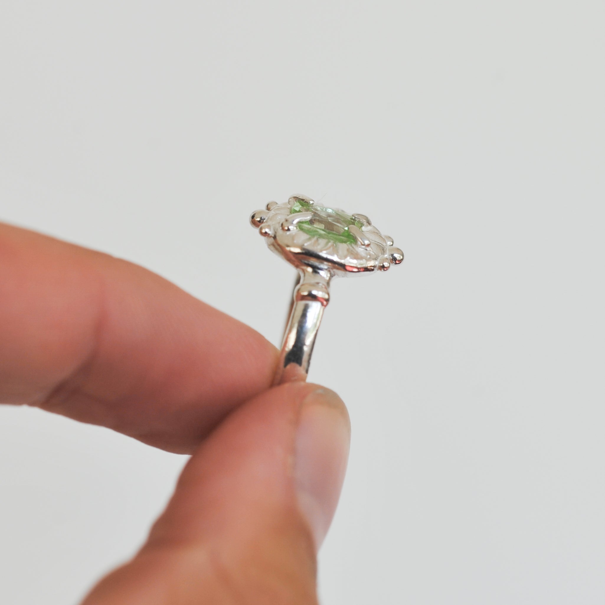Peridot Ring | O