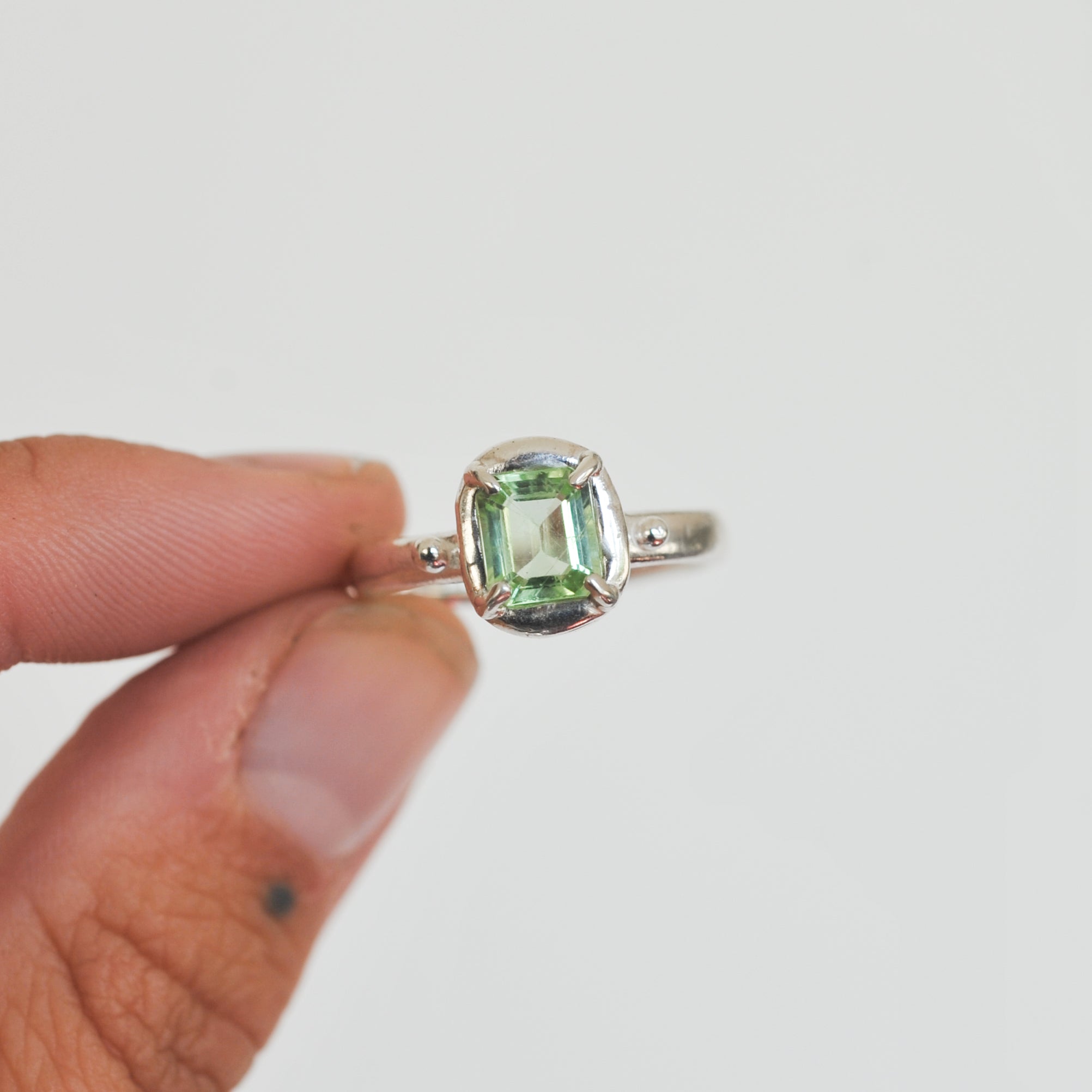 Peridot Ring | Q
