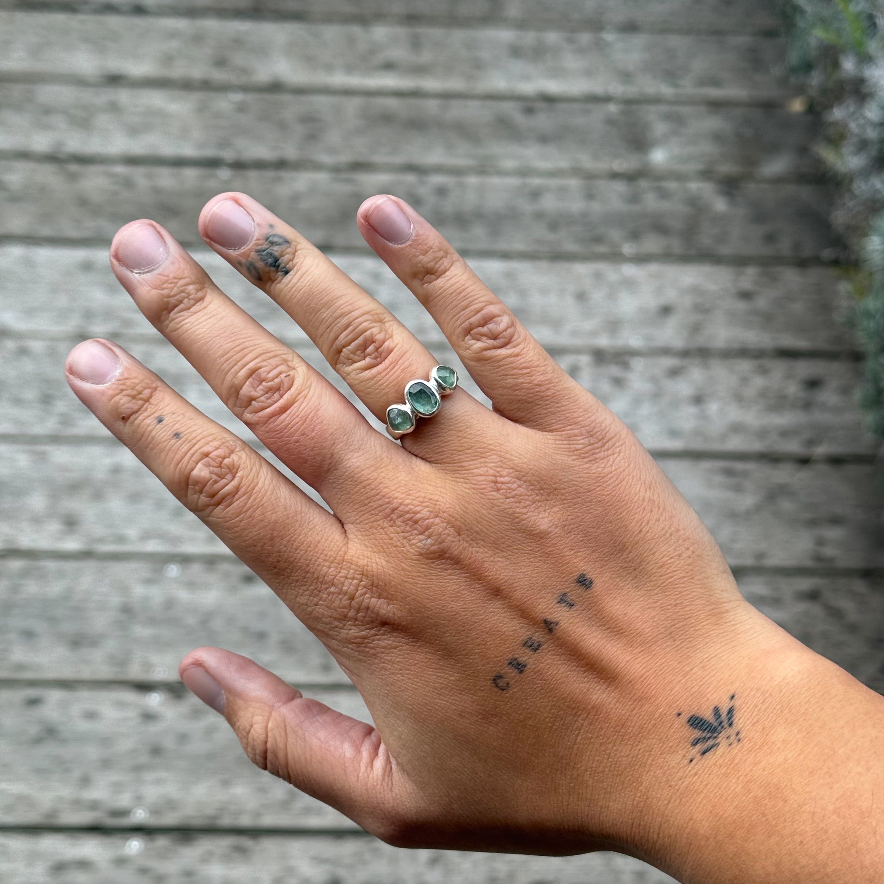 Vesta Ring | M