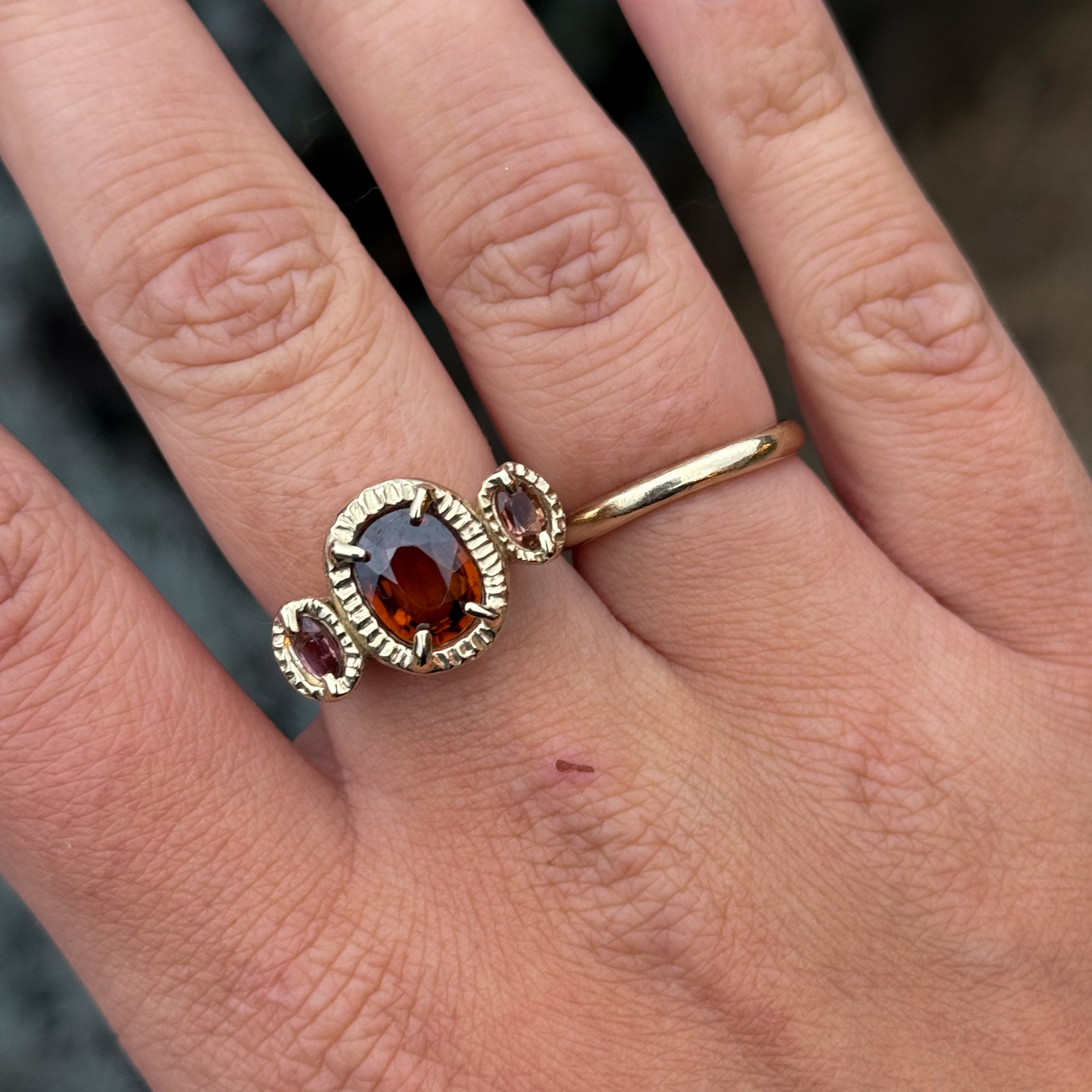 Frida Ring | Q