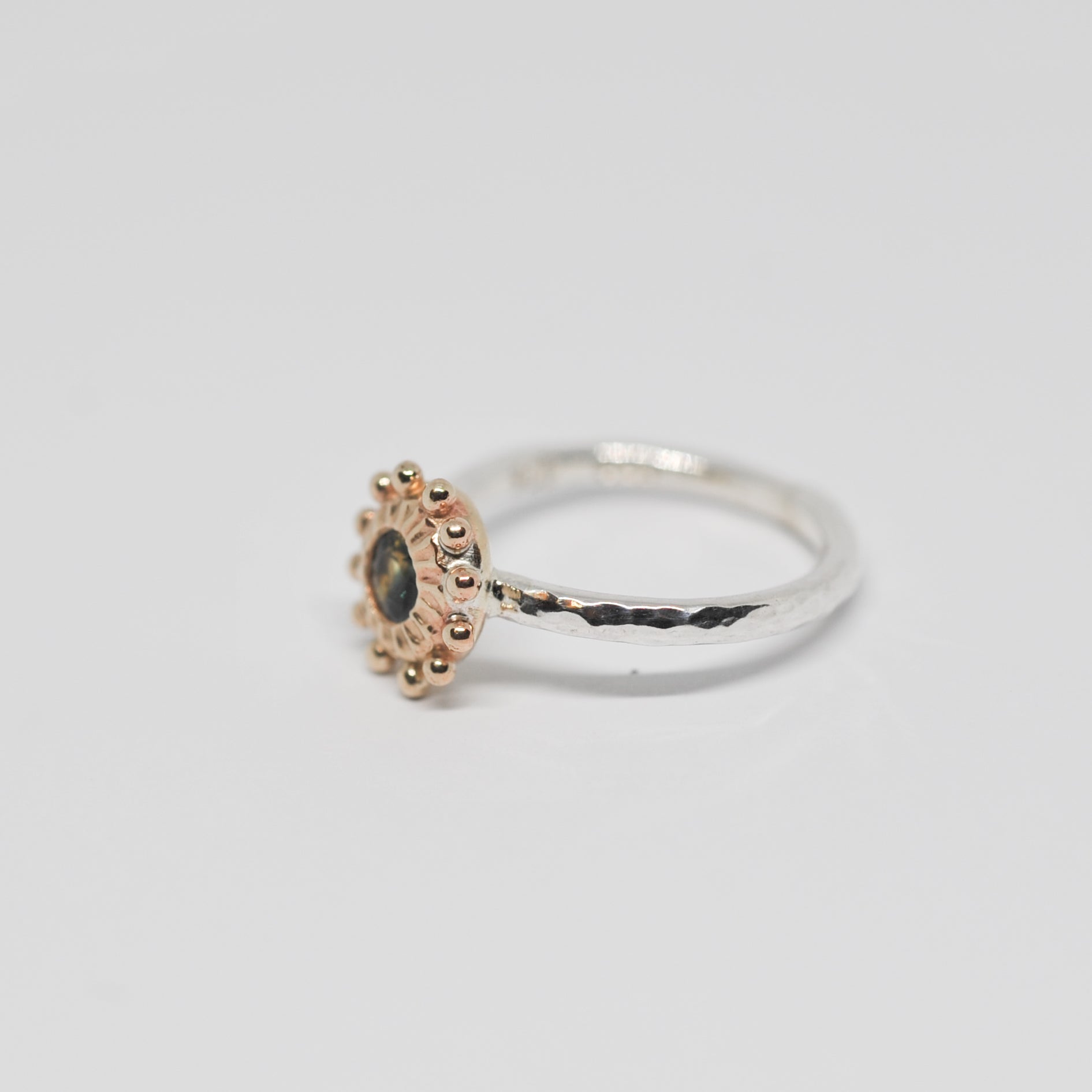 Sadie Ring | M