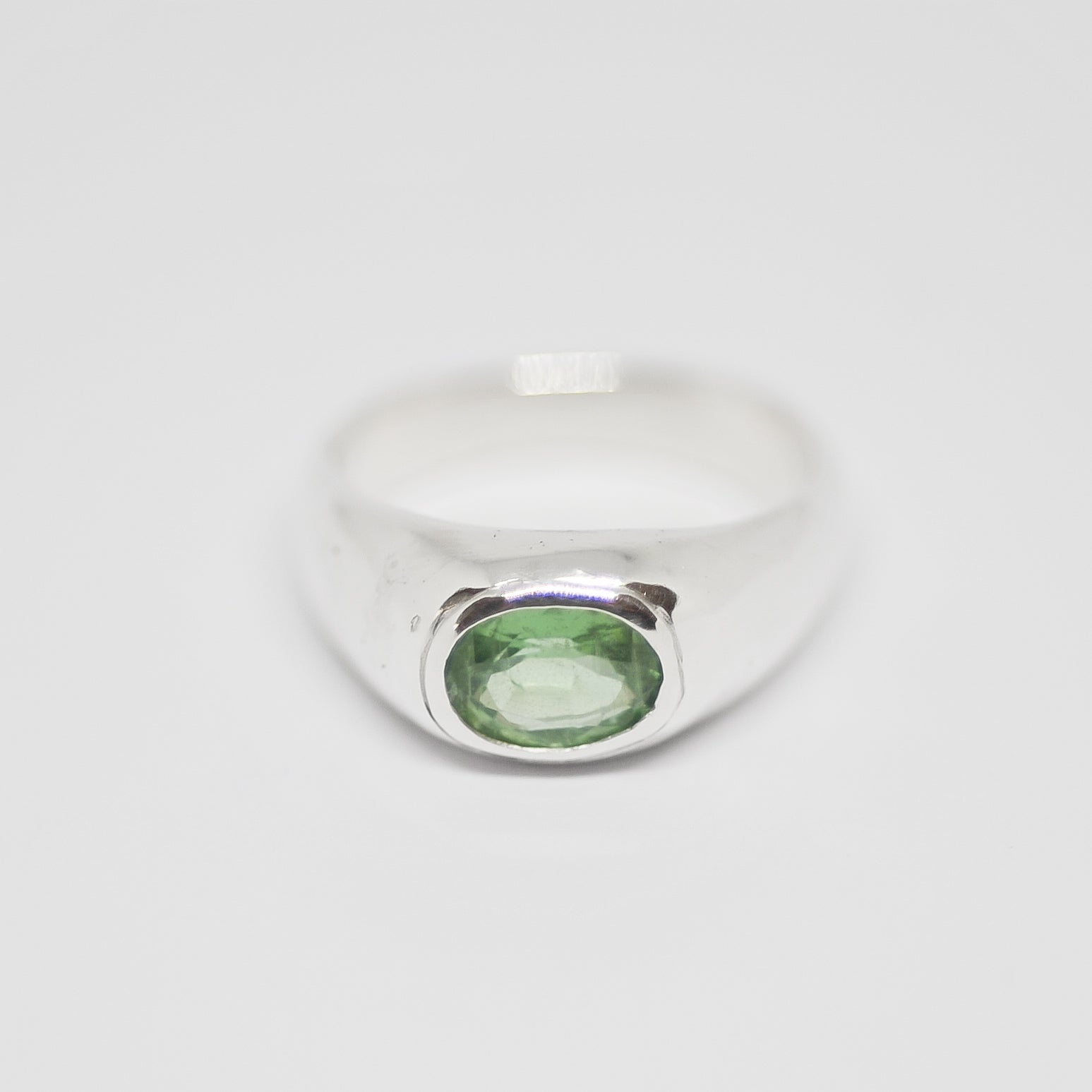 Luna Ring | O