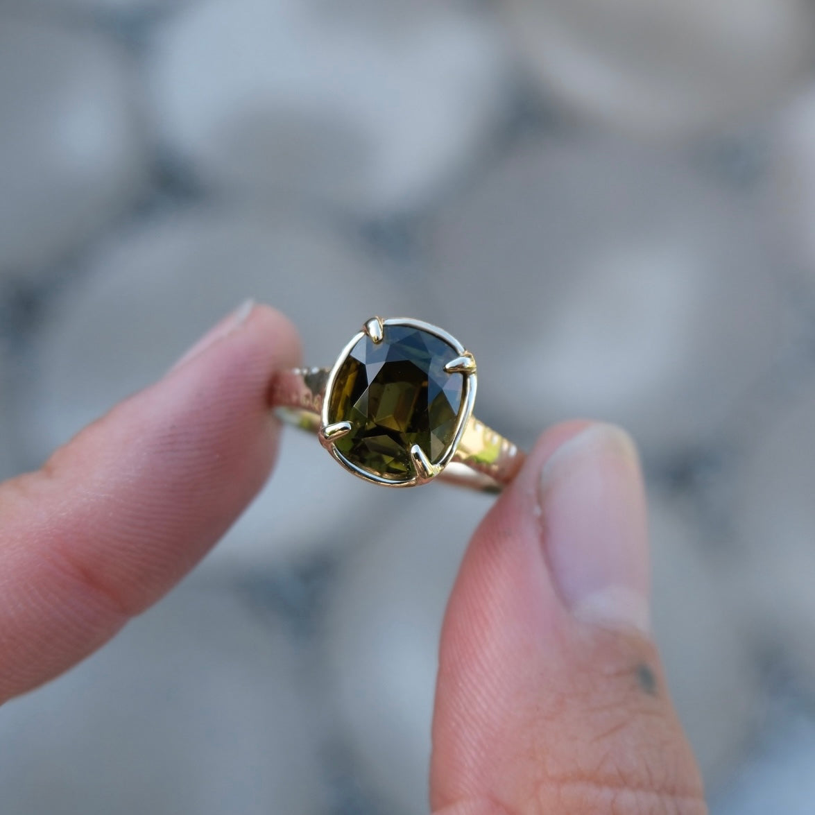 Leon Ring | Q