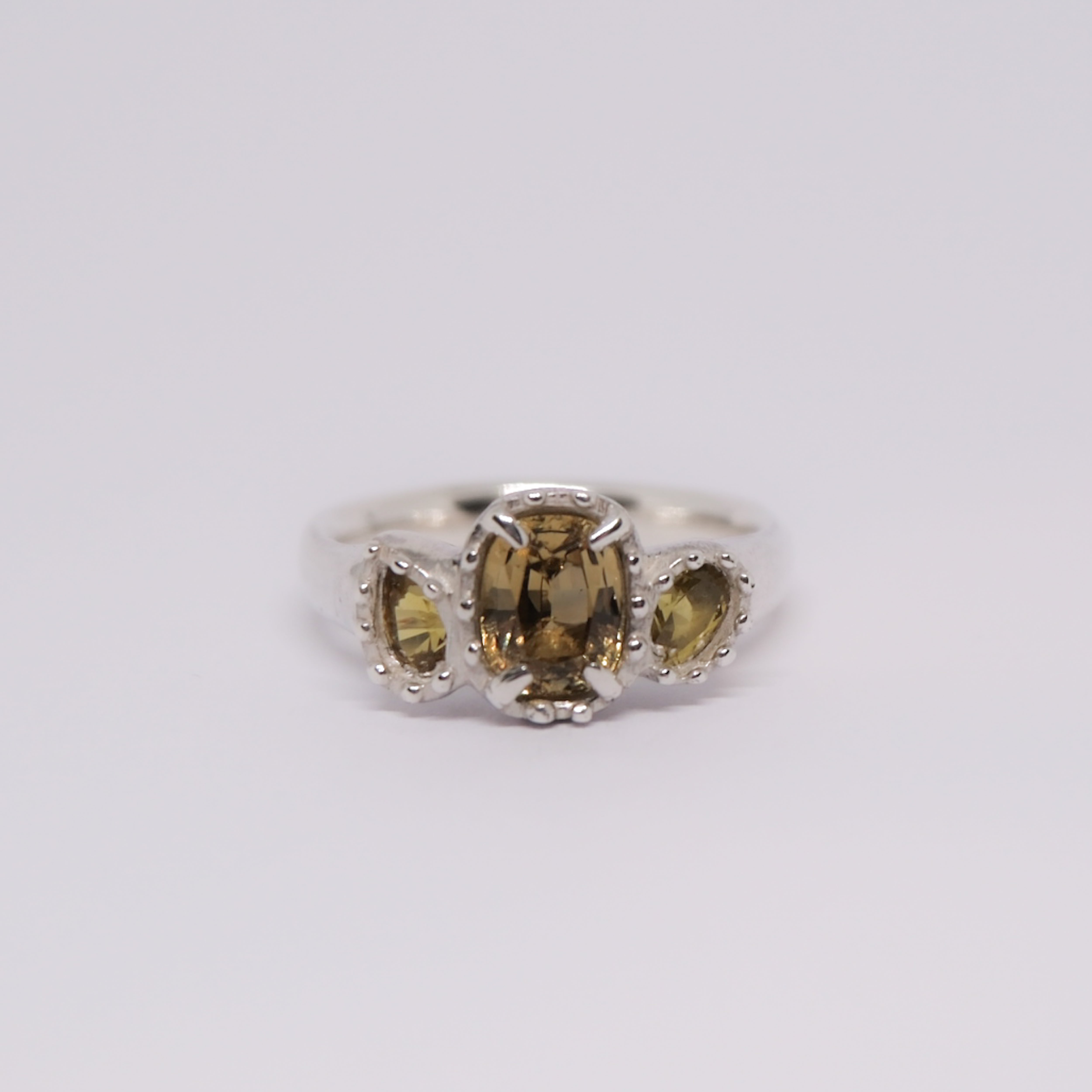 Aysha Ring | M