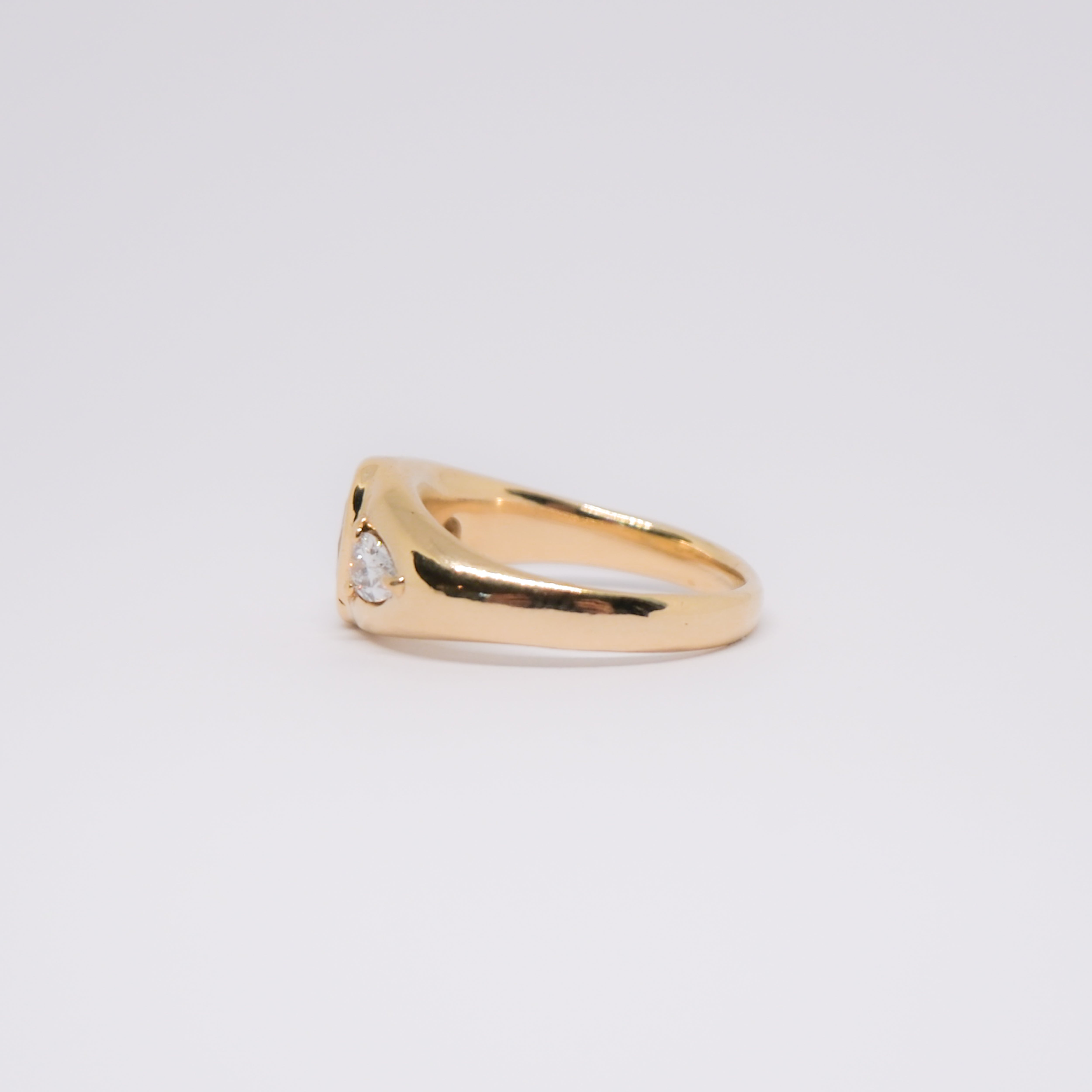 Tres Ring
