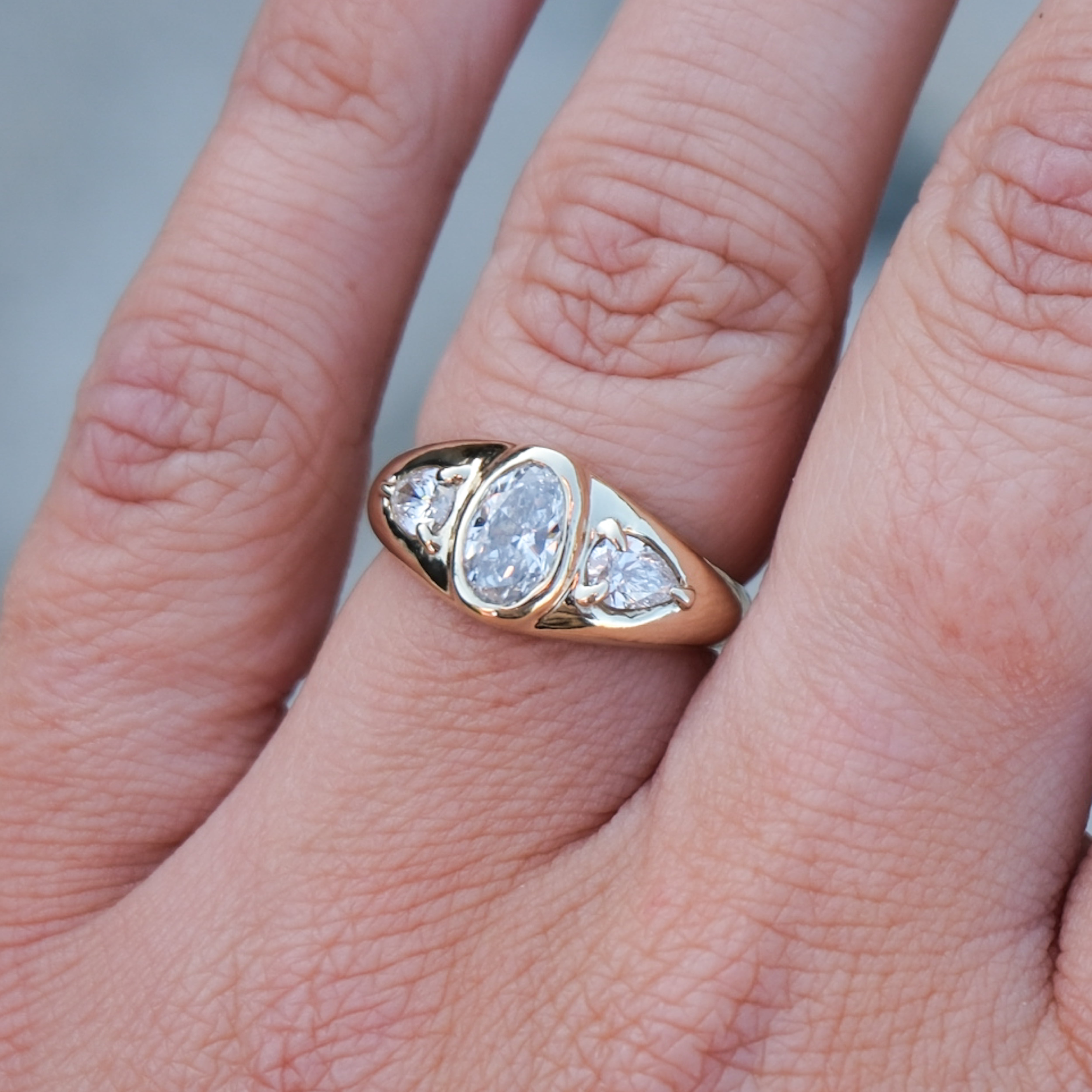 Tres Ring