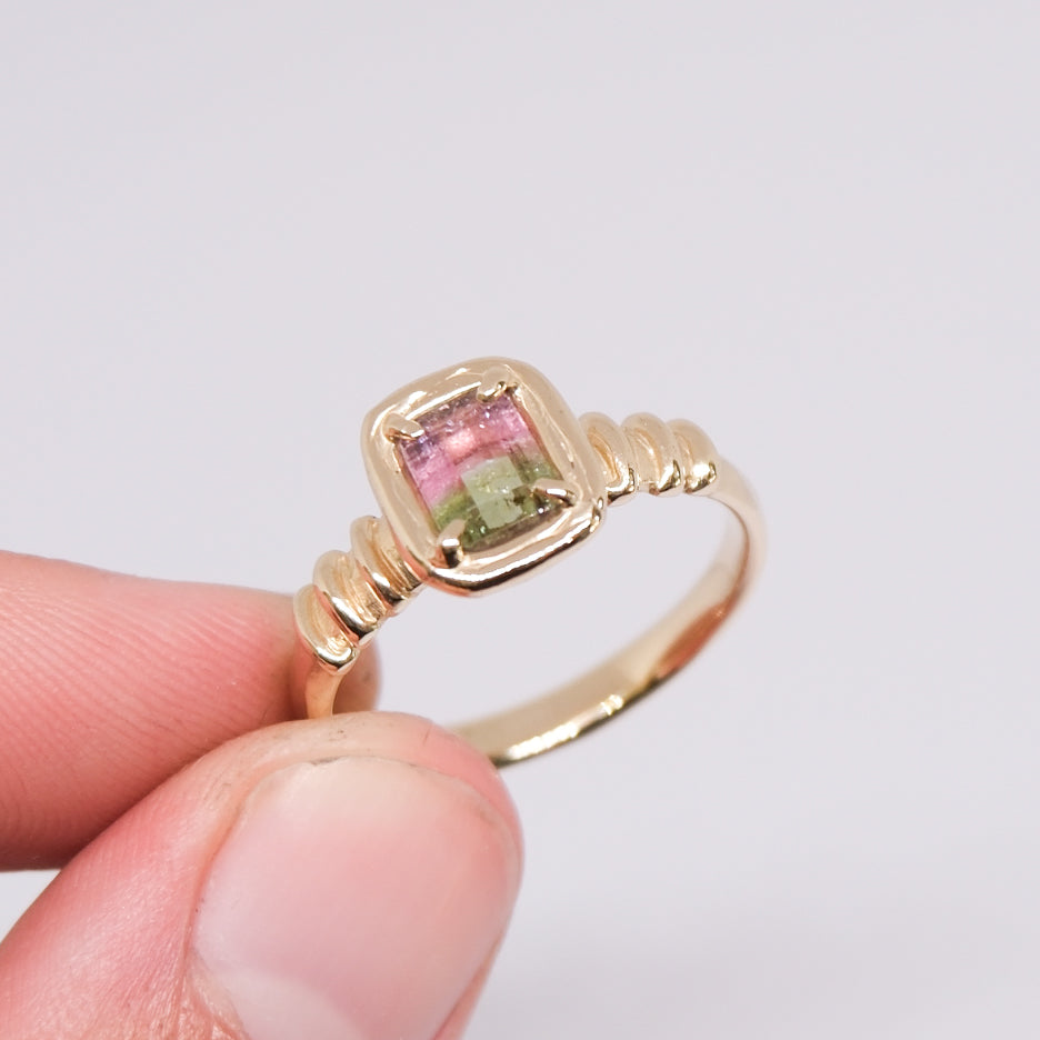 Rumi Ring | T