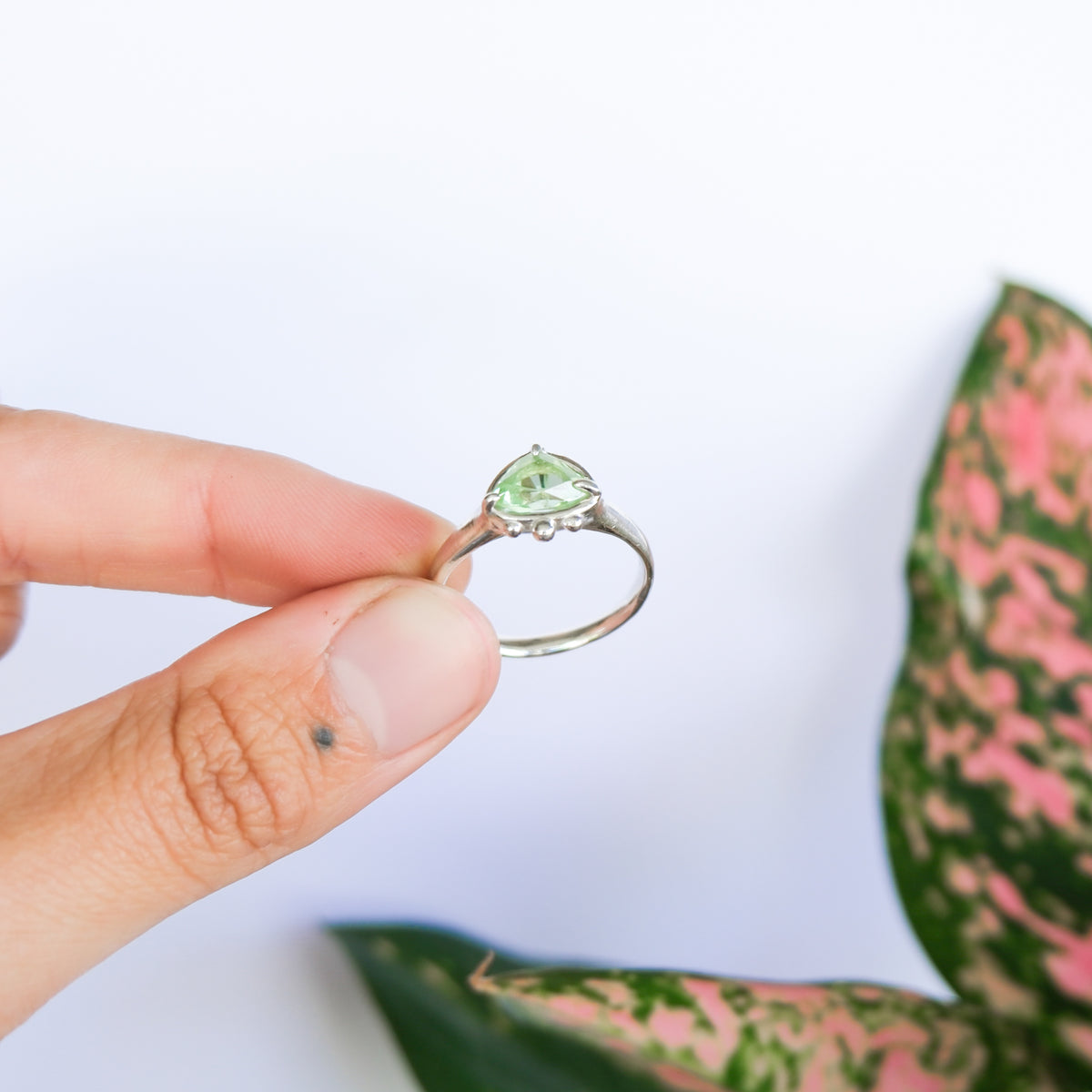 Peridot Ring | T