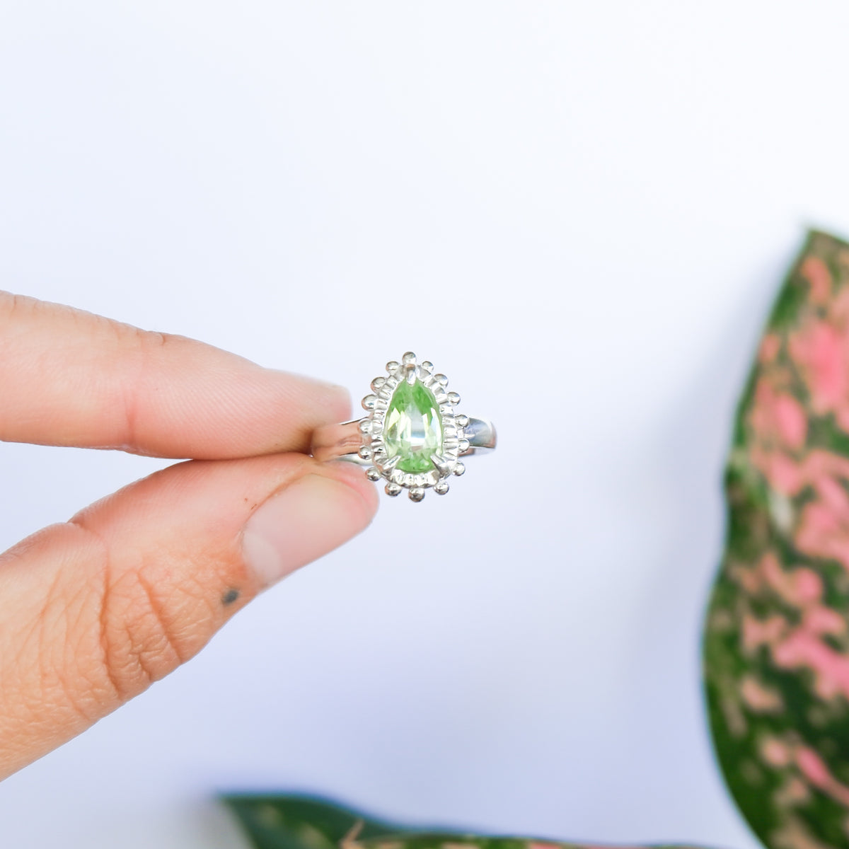 Peridot Ring | M