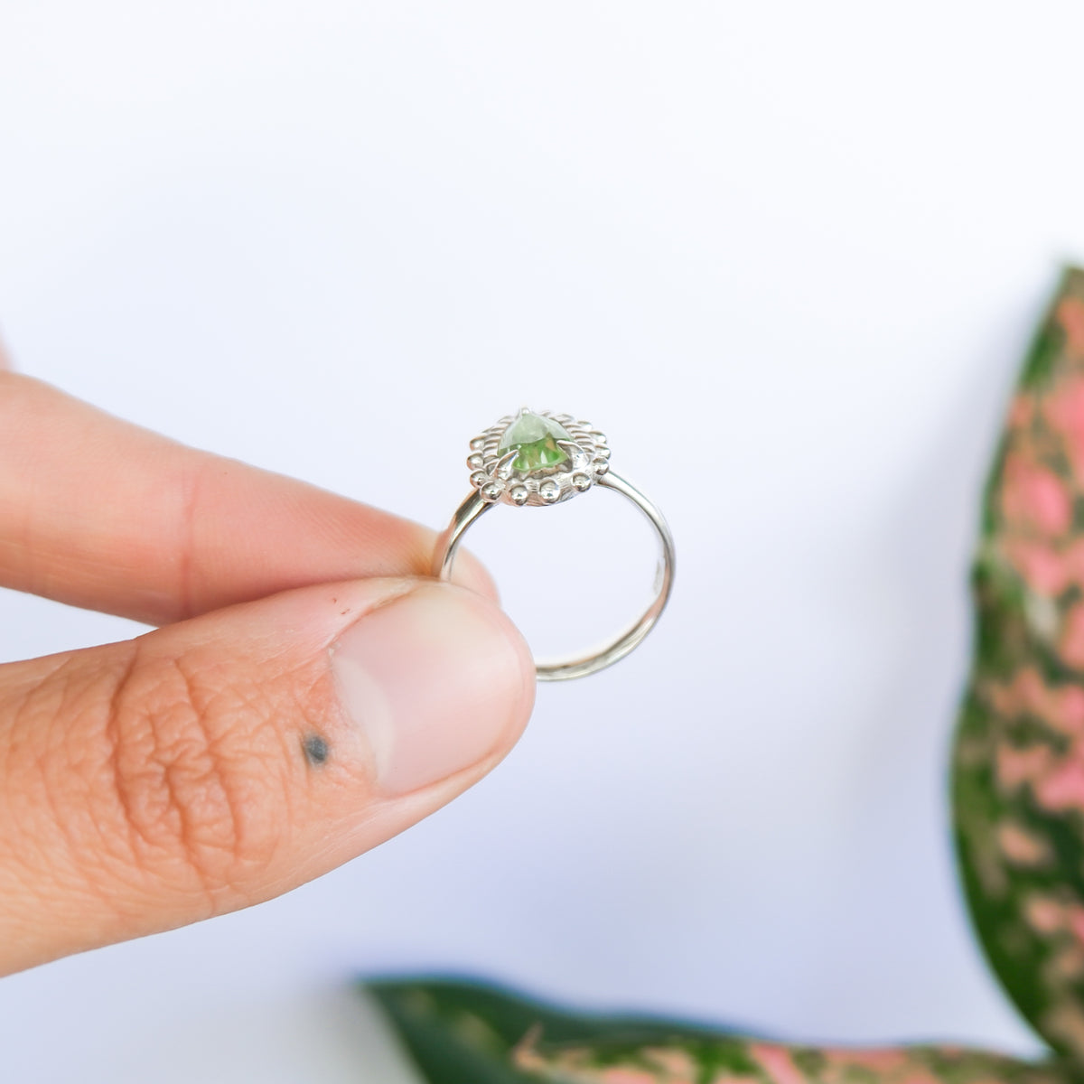 Peridot Ring | M