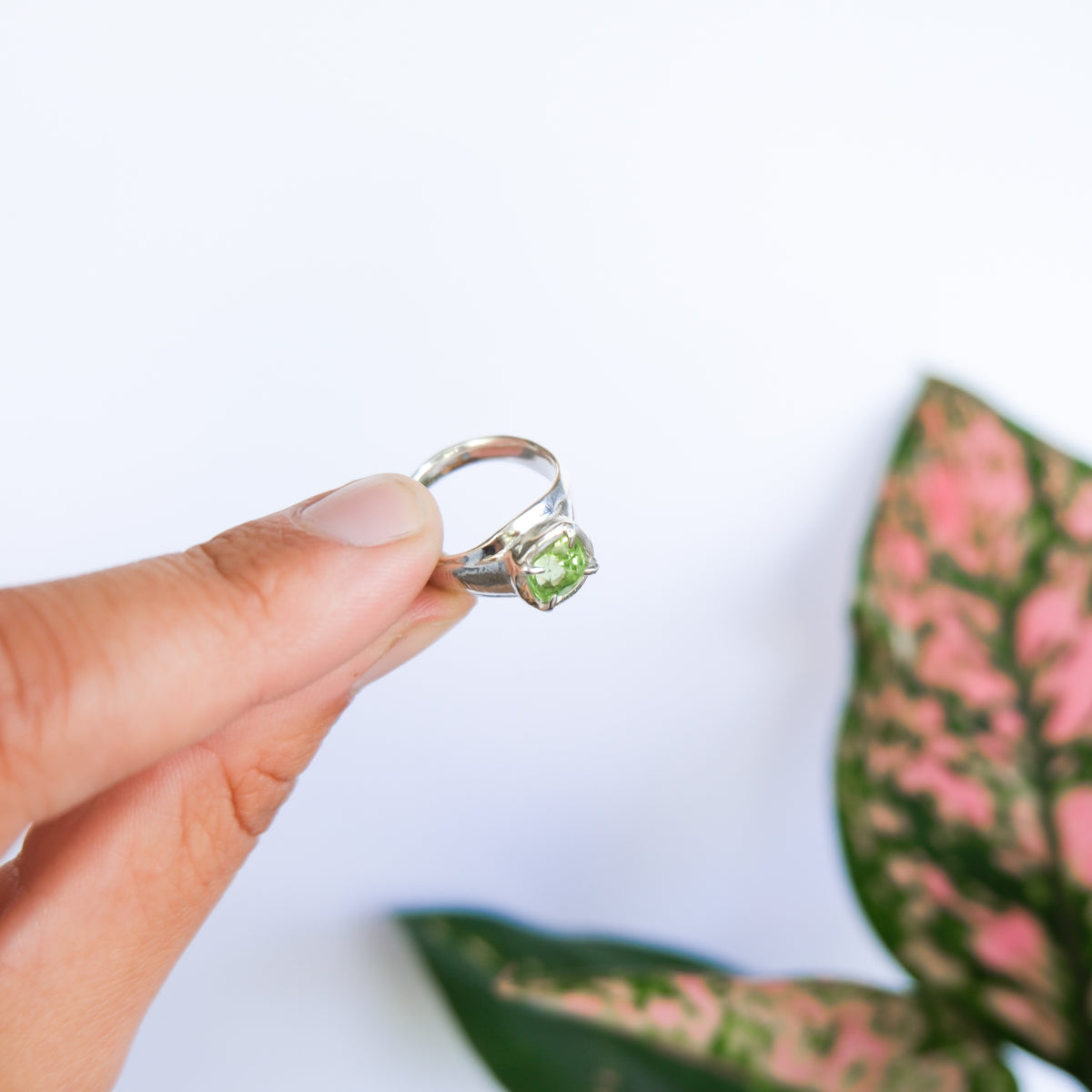 Peridot Ring | J