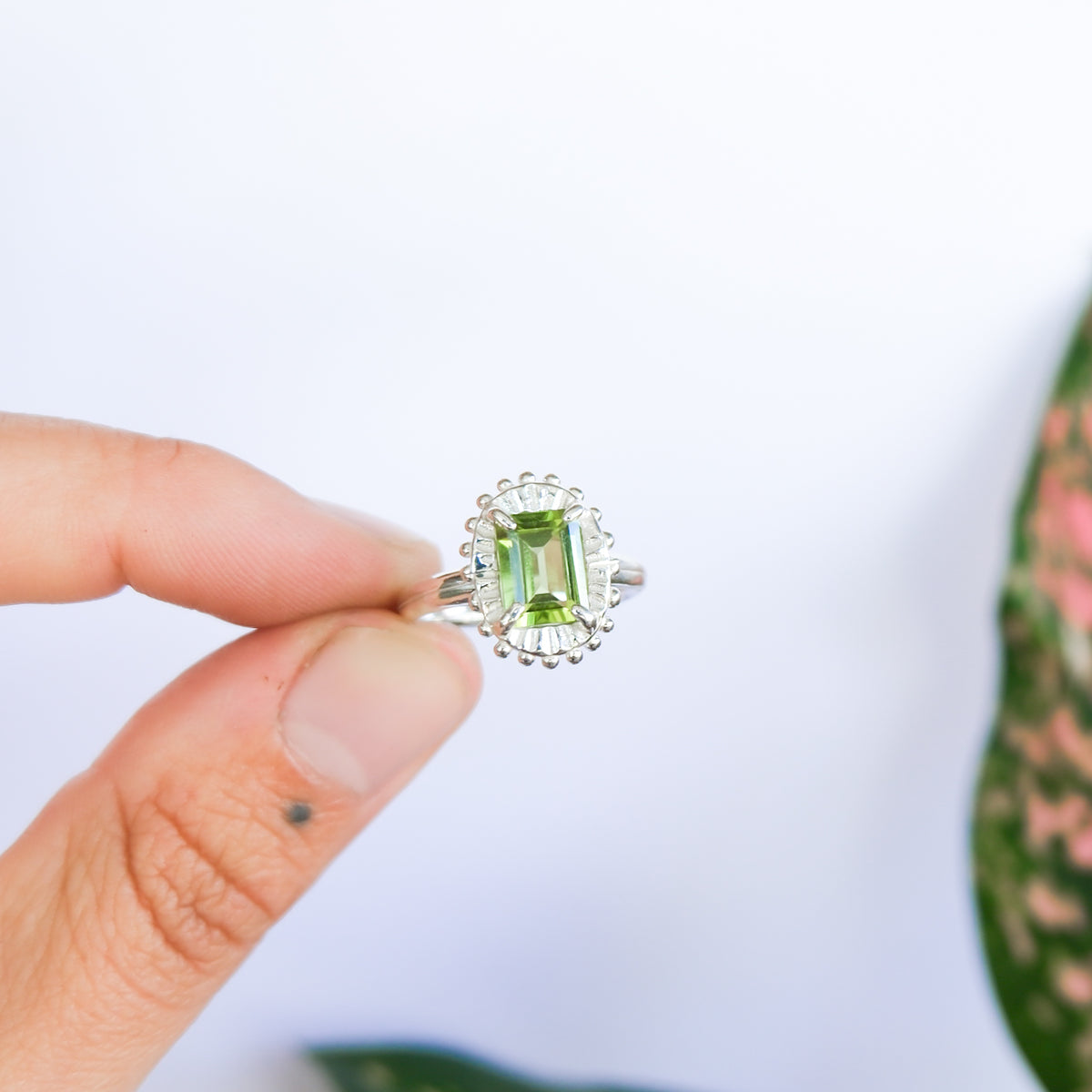 Peridot Ring | M