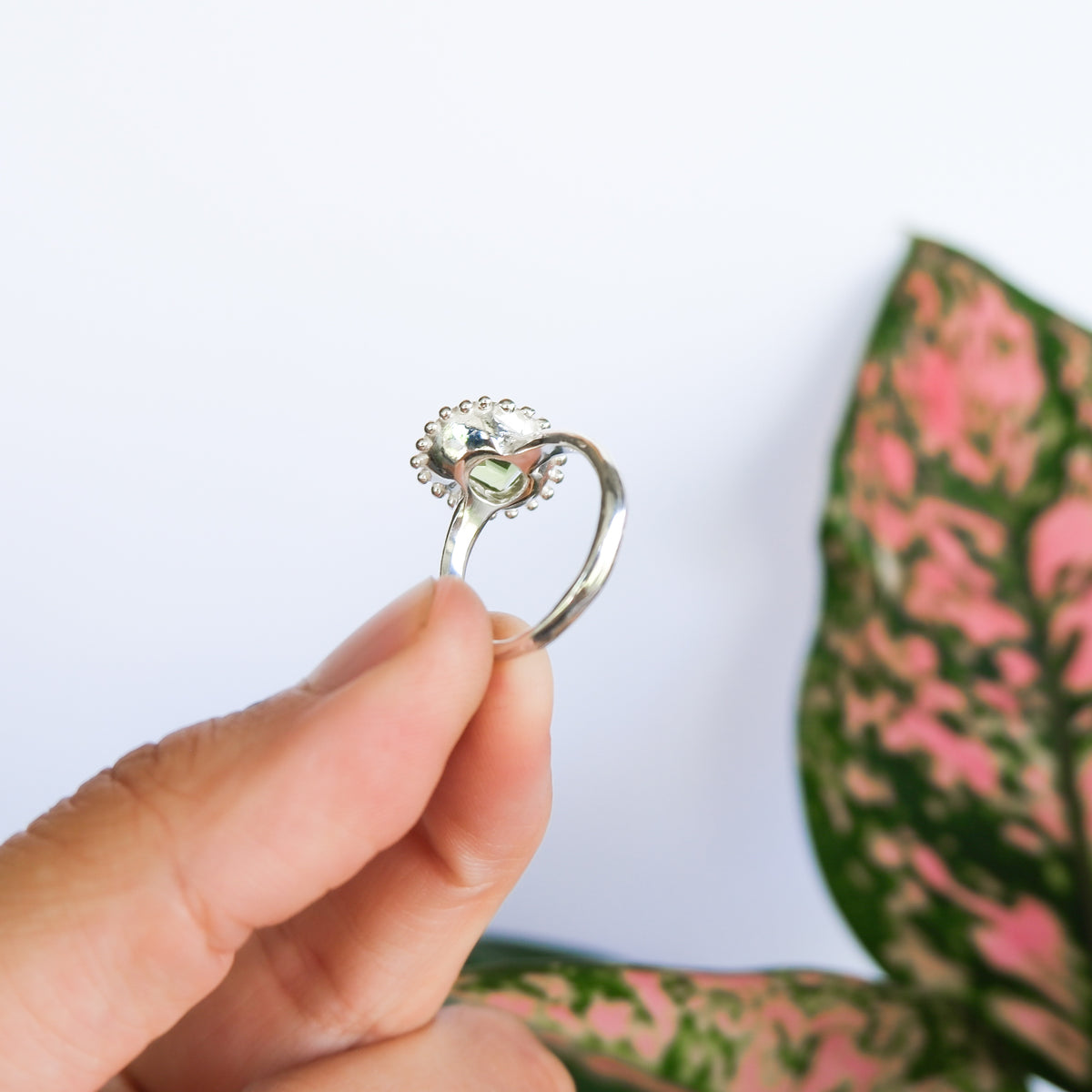 Peridot Ring | M