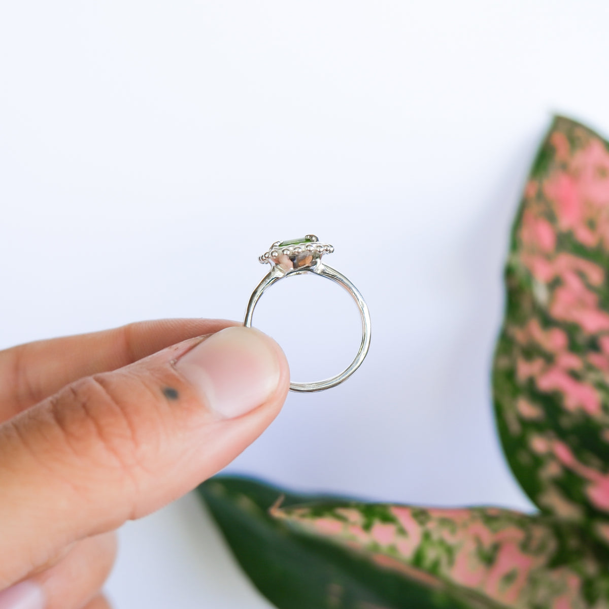 Peridot Ring | M