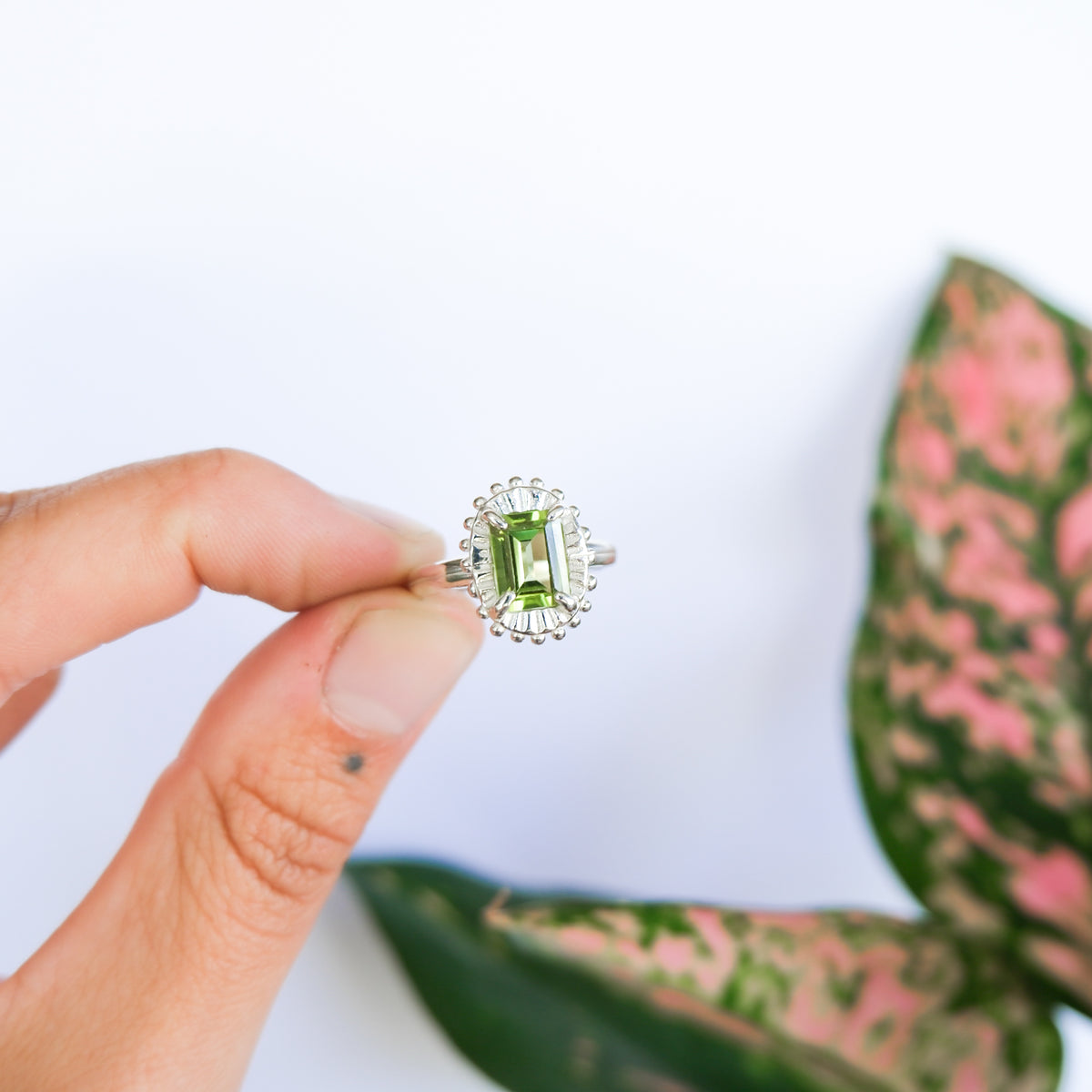 Peridot Ring | M