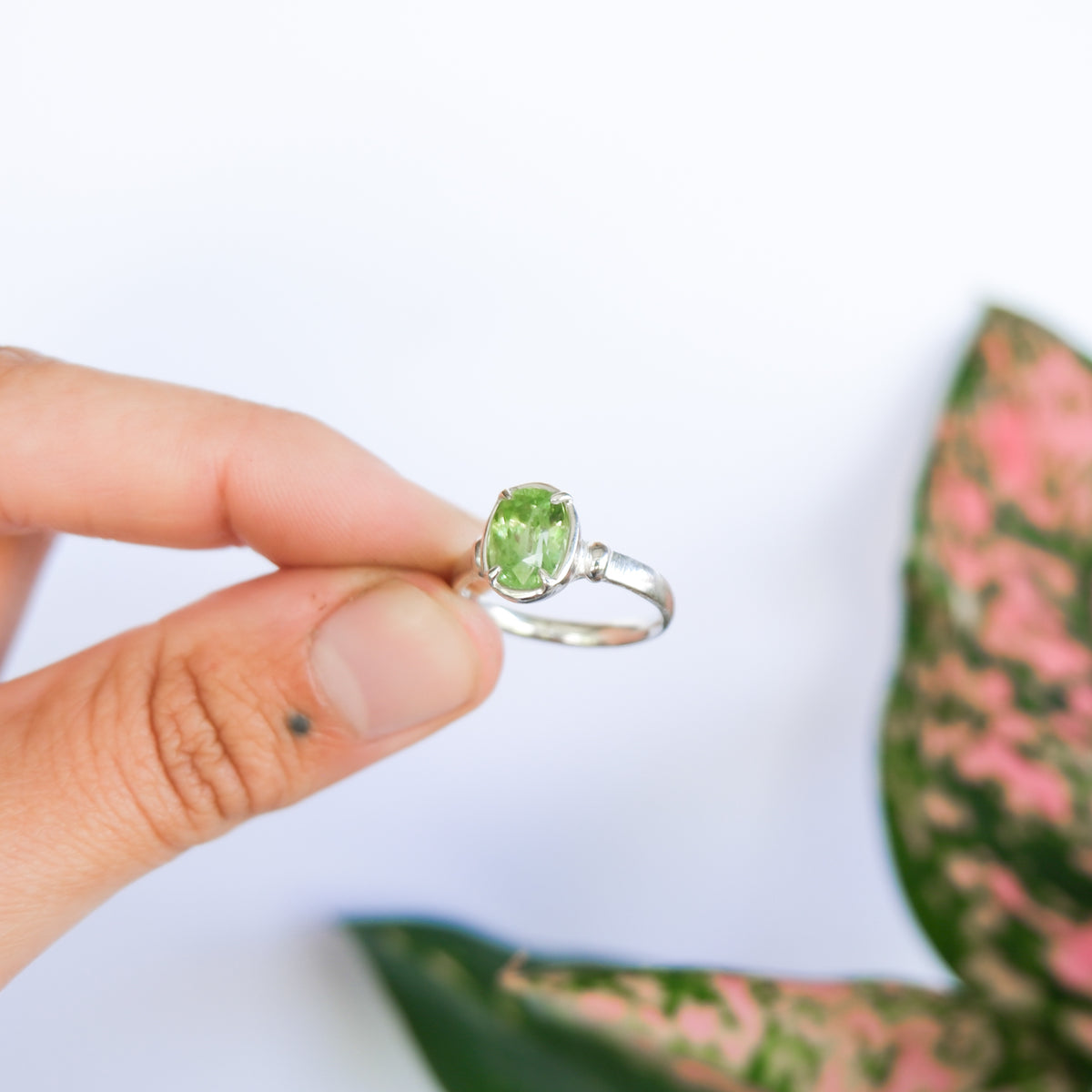 Peridot Ring | O