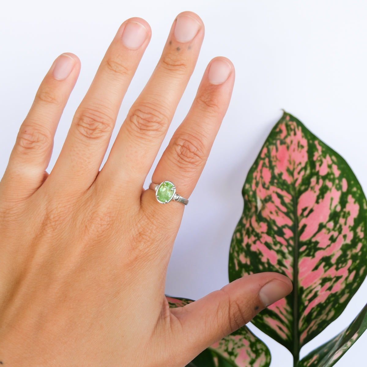 Peridot Ring | O