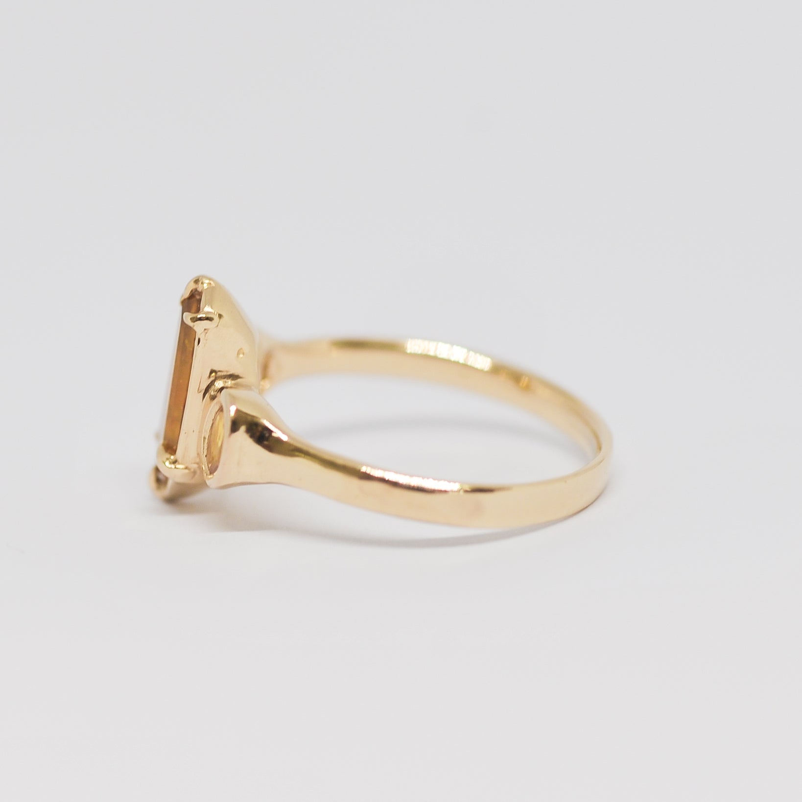 Harlow Ring | Q