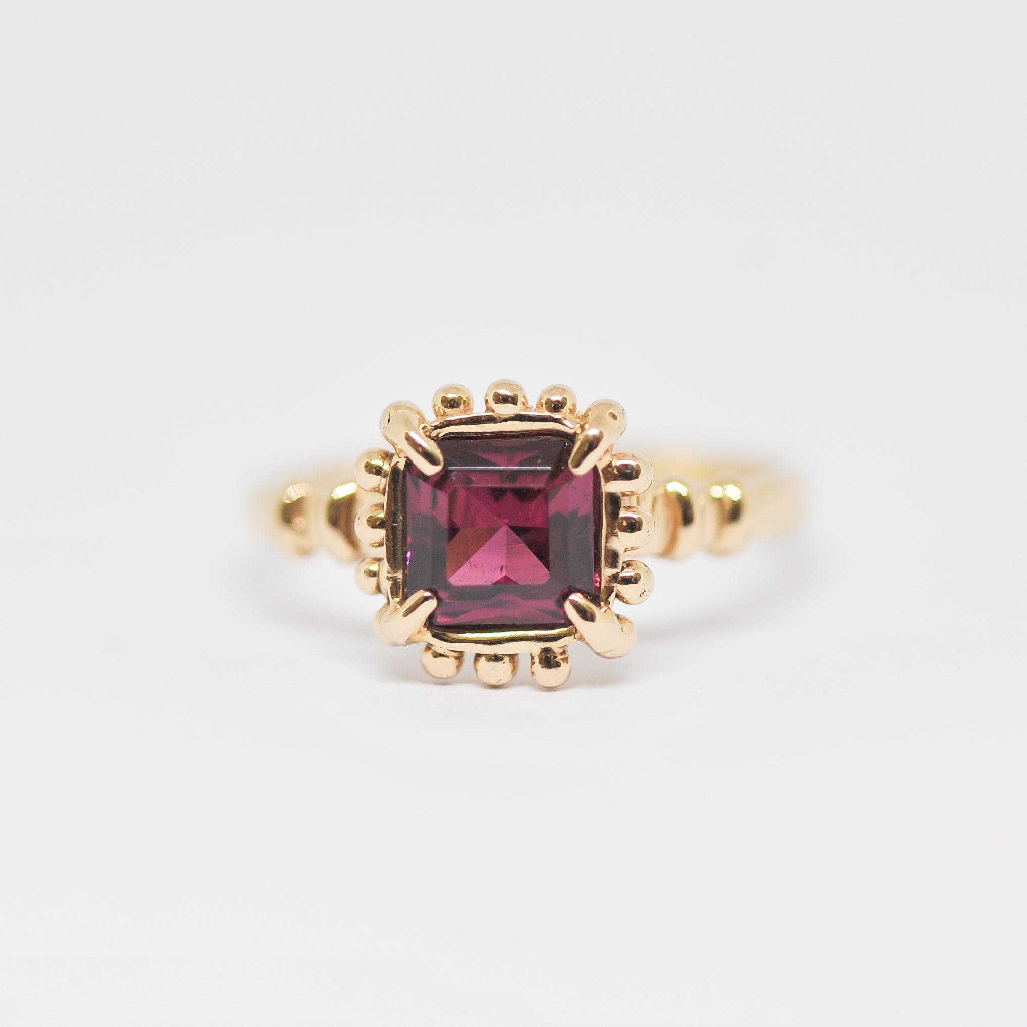 Amara Ring | O