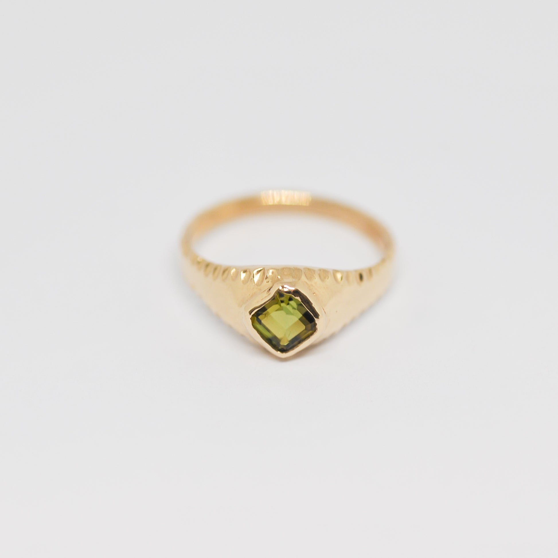 Willa Ring | K