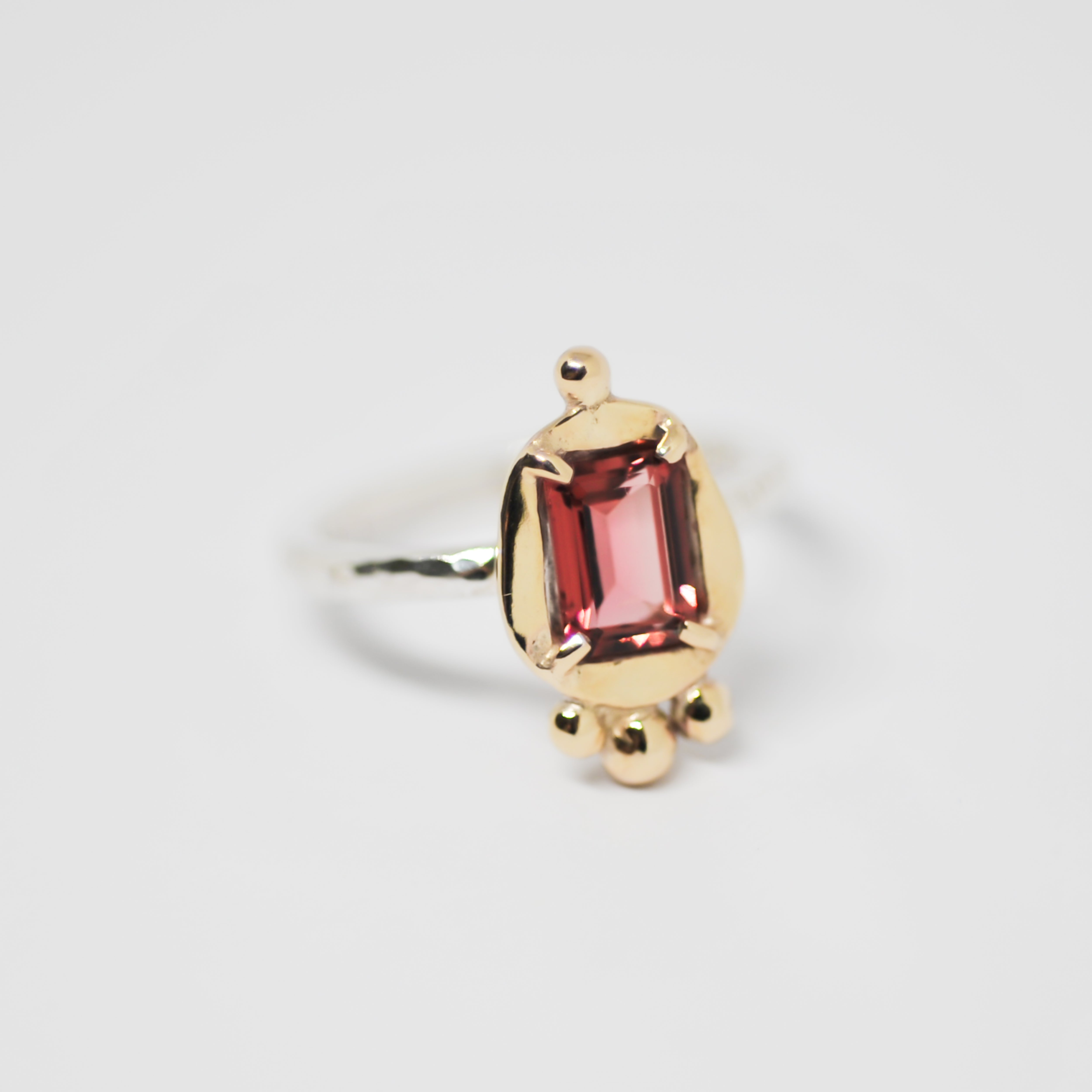 Leni Ring | L