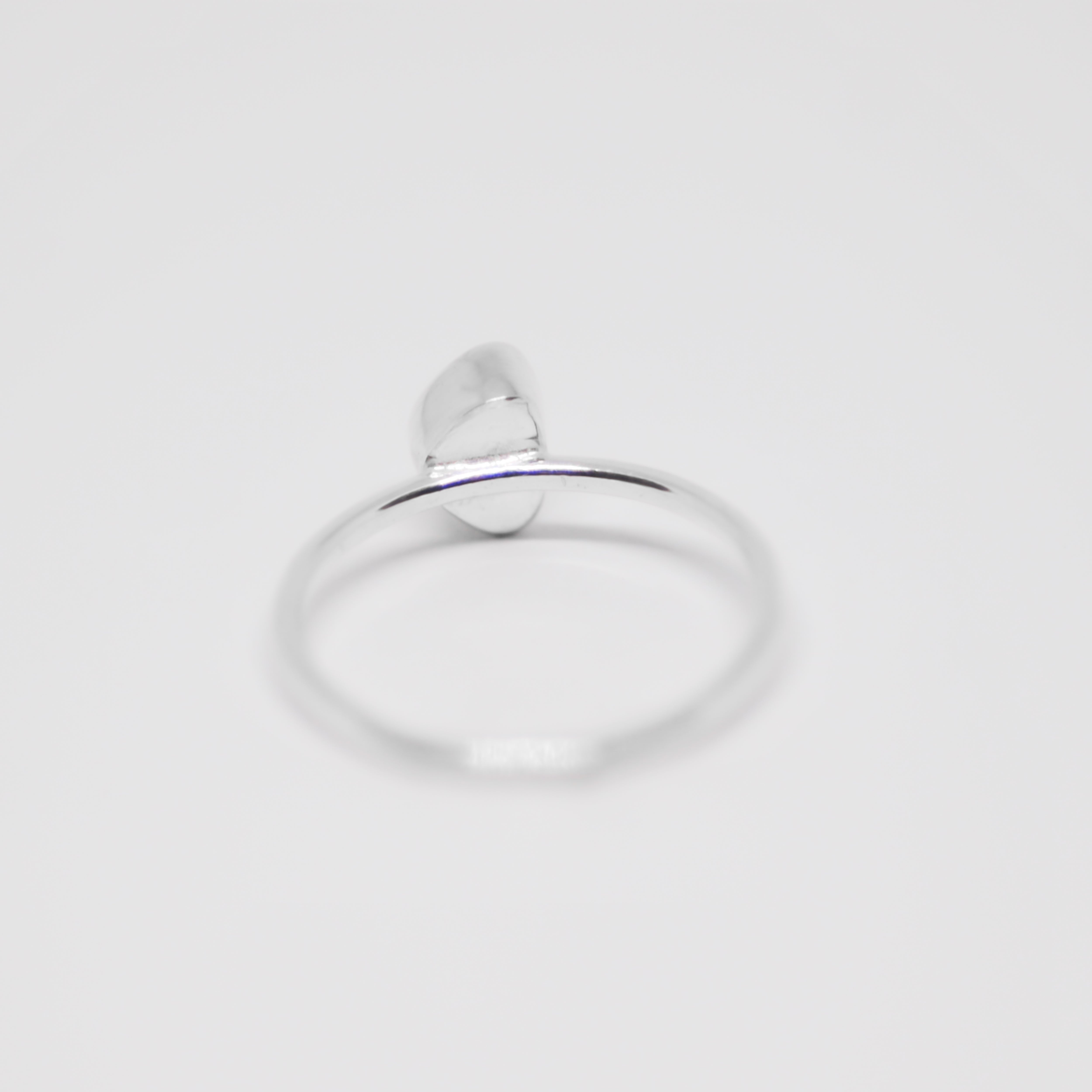 Opal Ring | Q