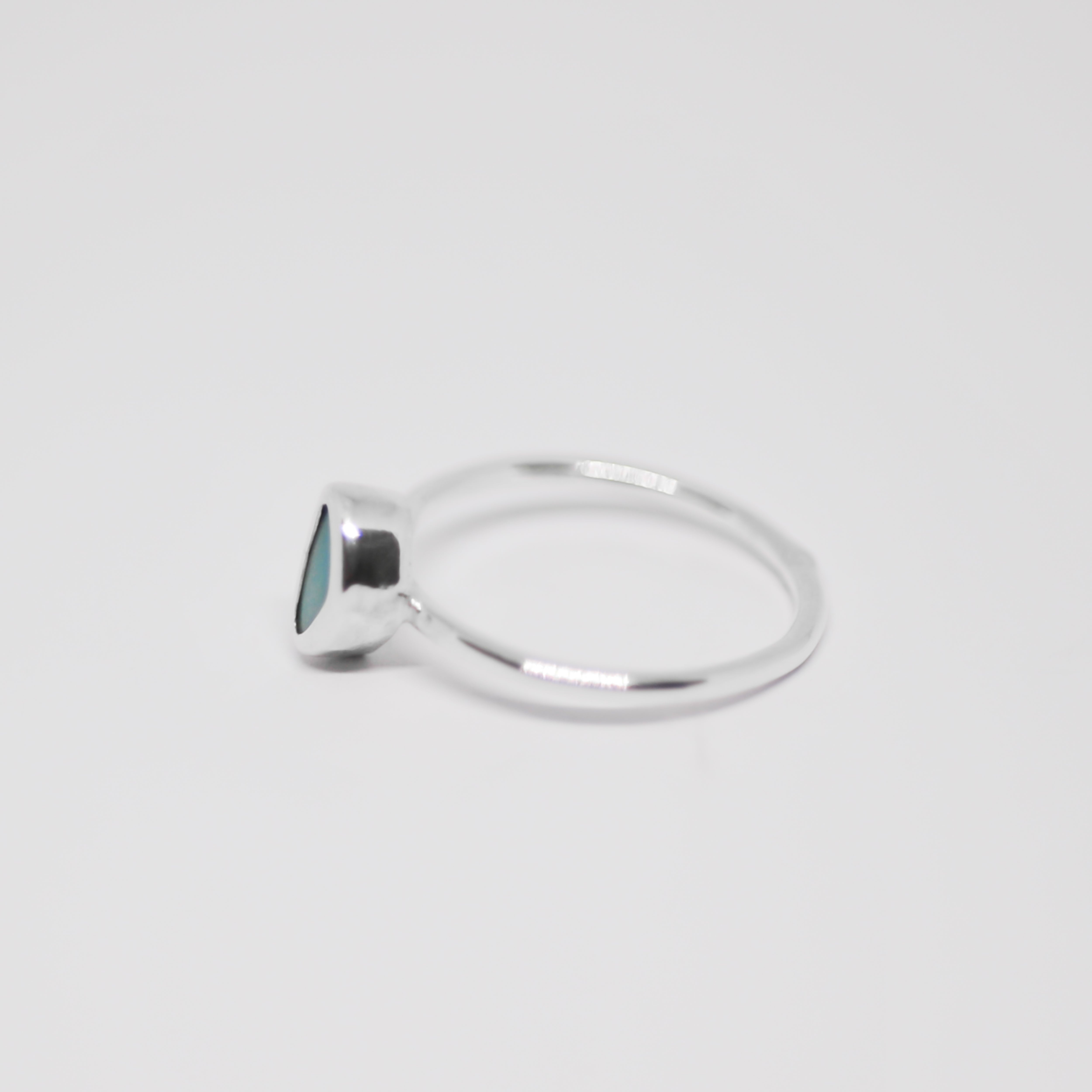 Opal Ring | Q